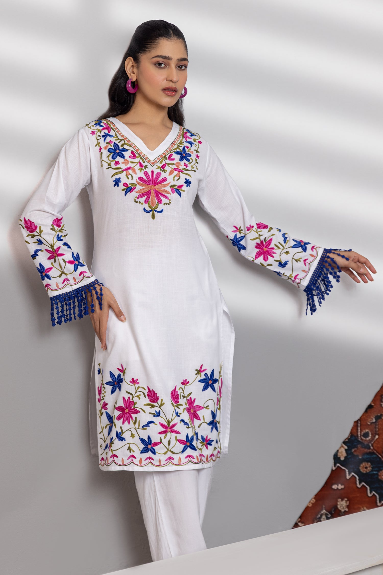 Cotton Kashmiri Aari Long Kurta - White