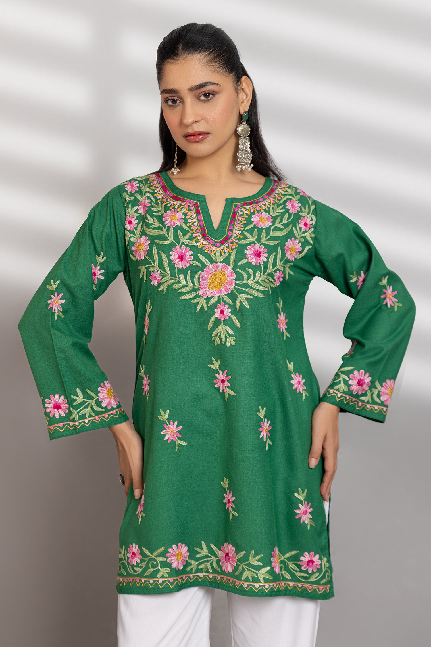 Cotton Kashmiri Aari Short Kurta - Green