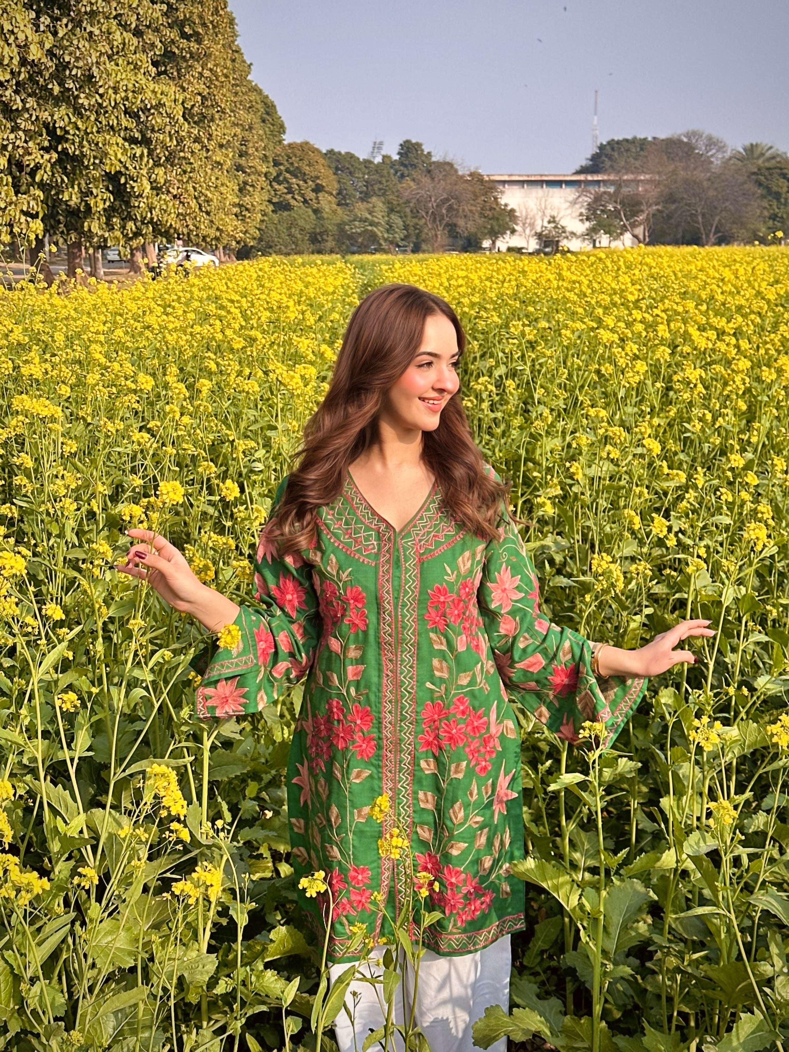 Bhavya jain in Cotton Kashmiri Aari Embroidered Jacket – Green
