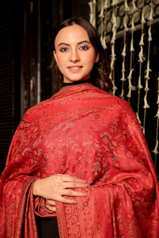 Wool Blend Kani Shawl – Woven Maroon