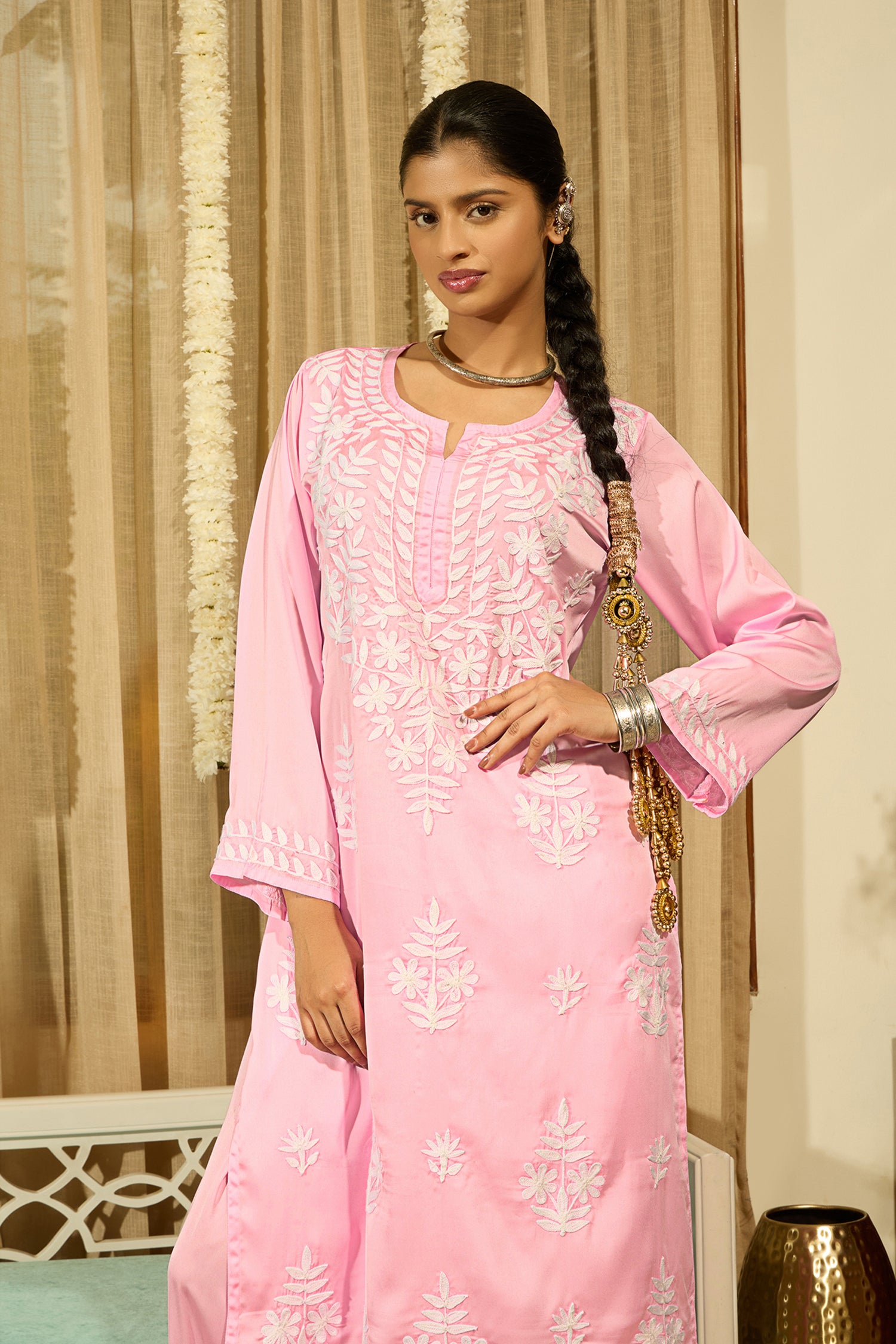 Kashmiri Aari Embroidered Kurta Set with Farsi Pants in Pink Satin Silk