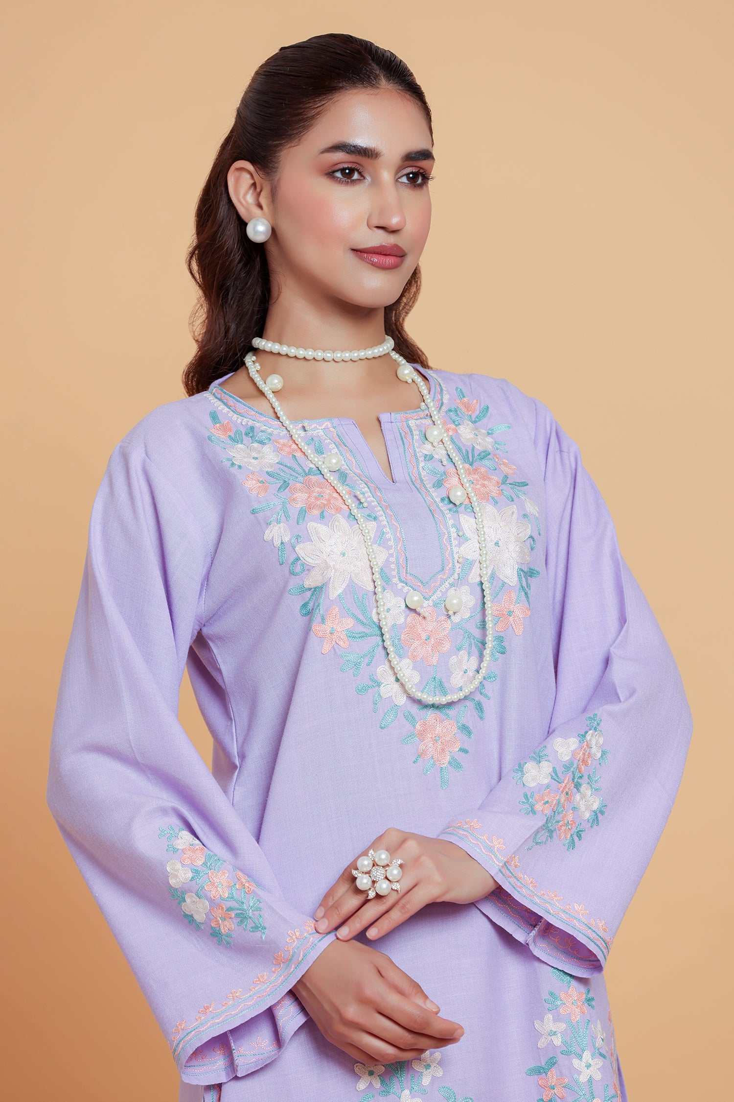 Cotton Kurta Set in Kashmiri Aari -Lavender