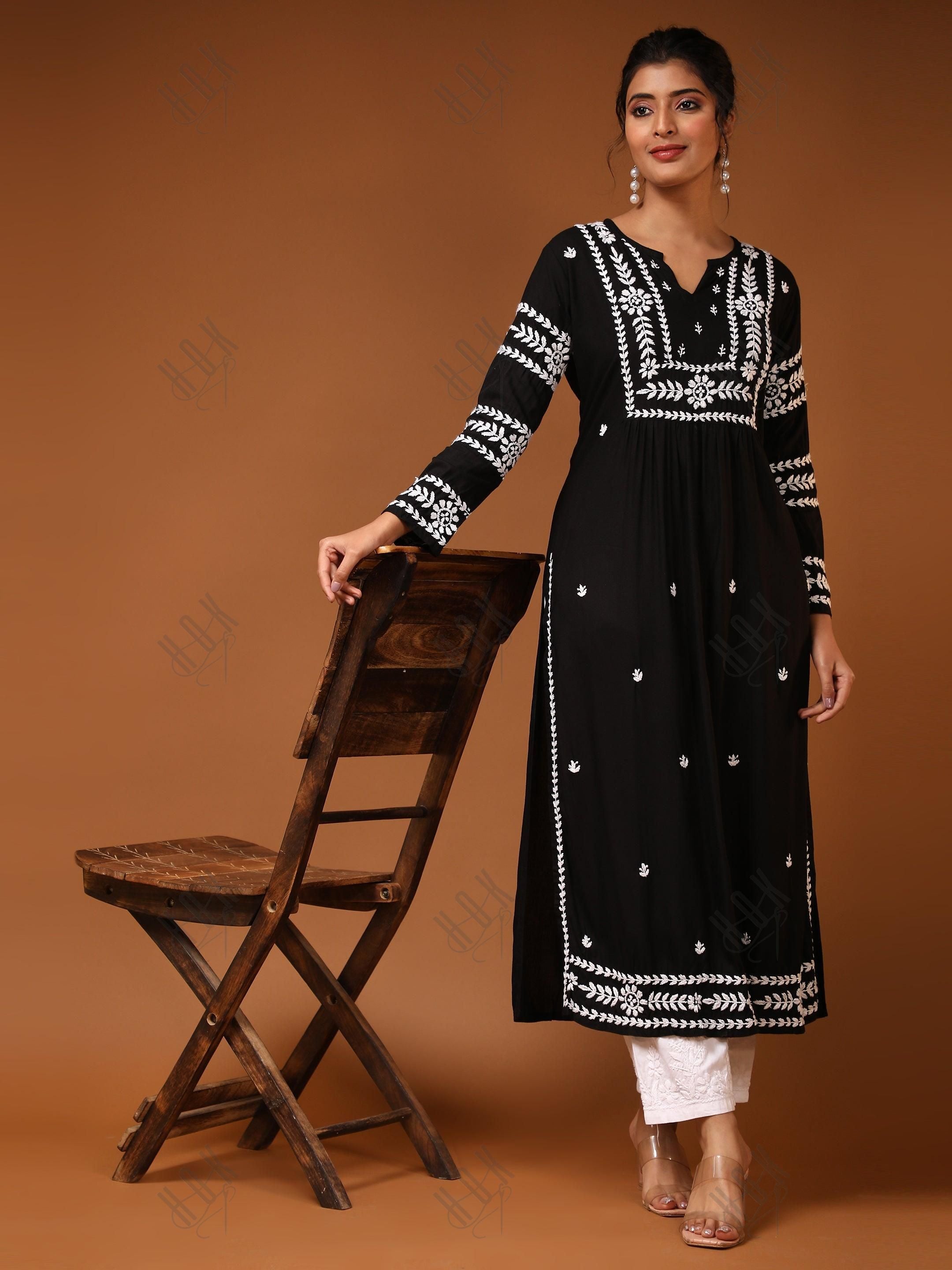 Shreya Jaiswal in HOK chikankari Long Kurta in Rayon Cotton for Women- Black - House Of Kari (Chikankari Clothing)