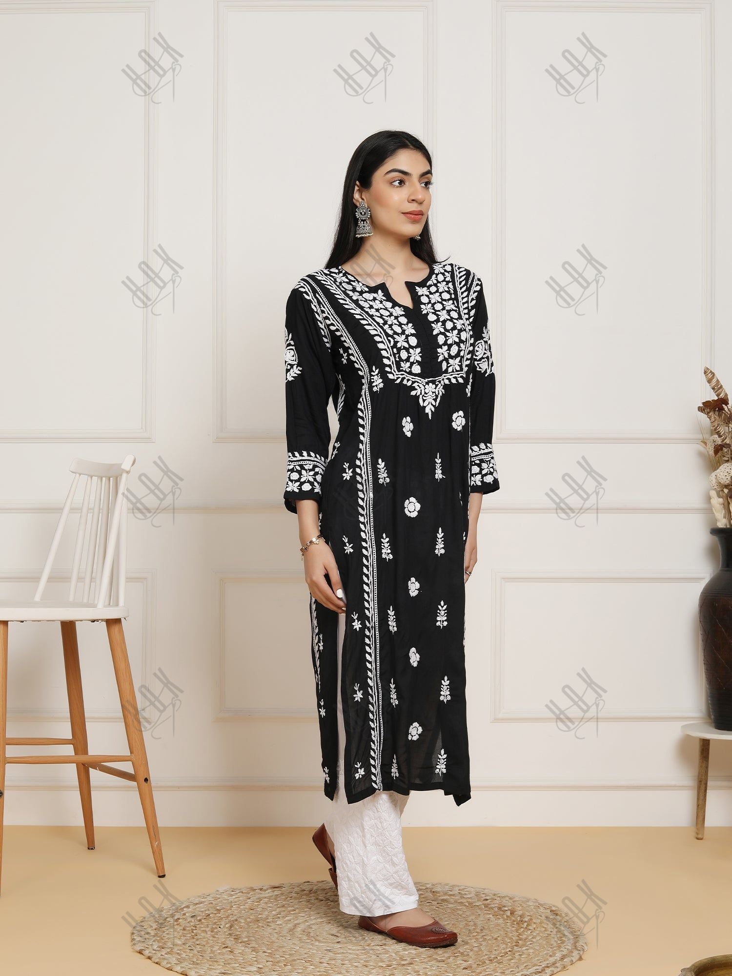 Saba Chikankari kurta in modal cotton - Black