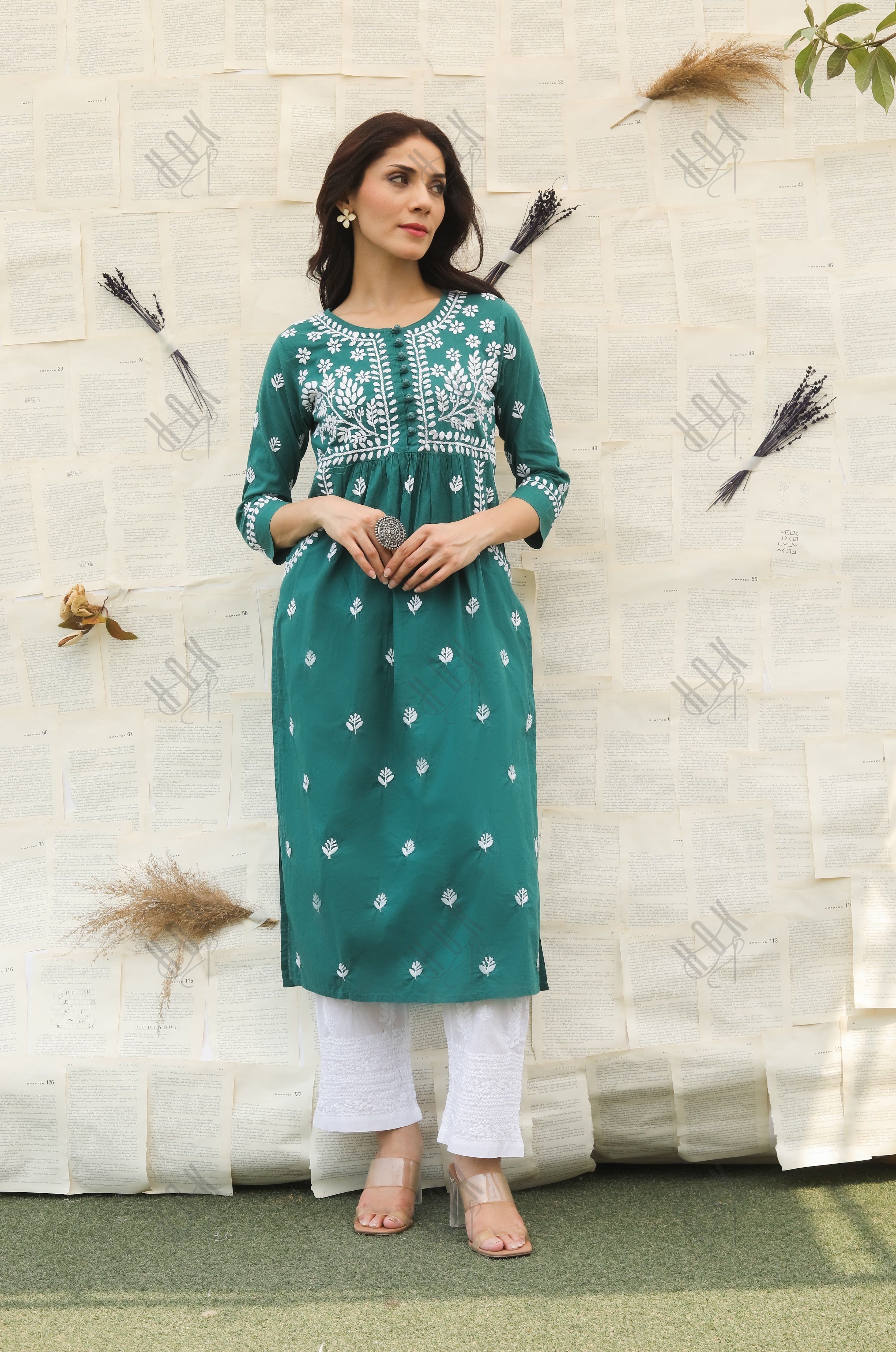 Saba Chikankari kurta in cotton - Green