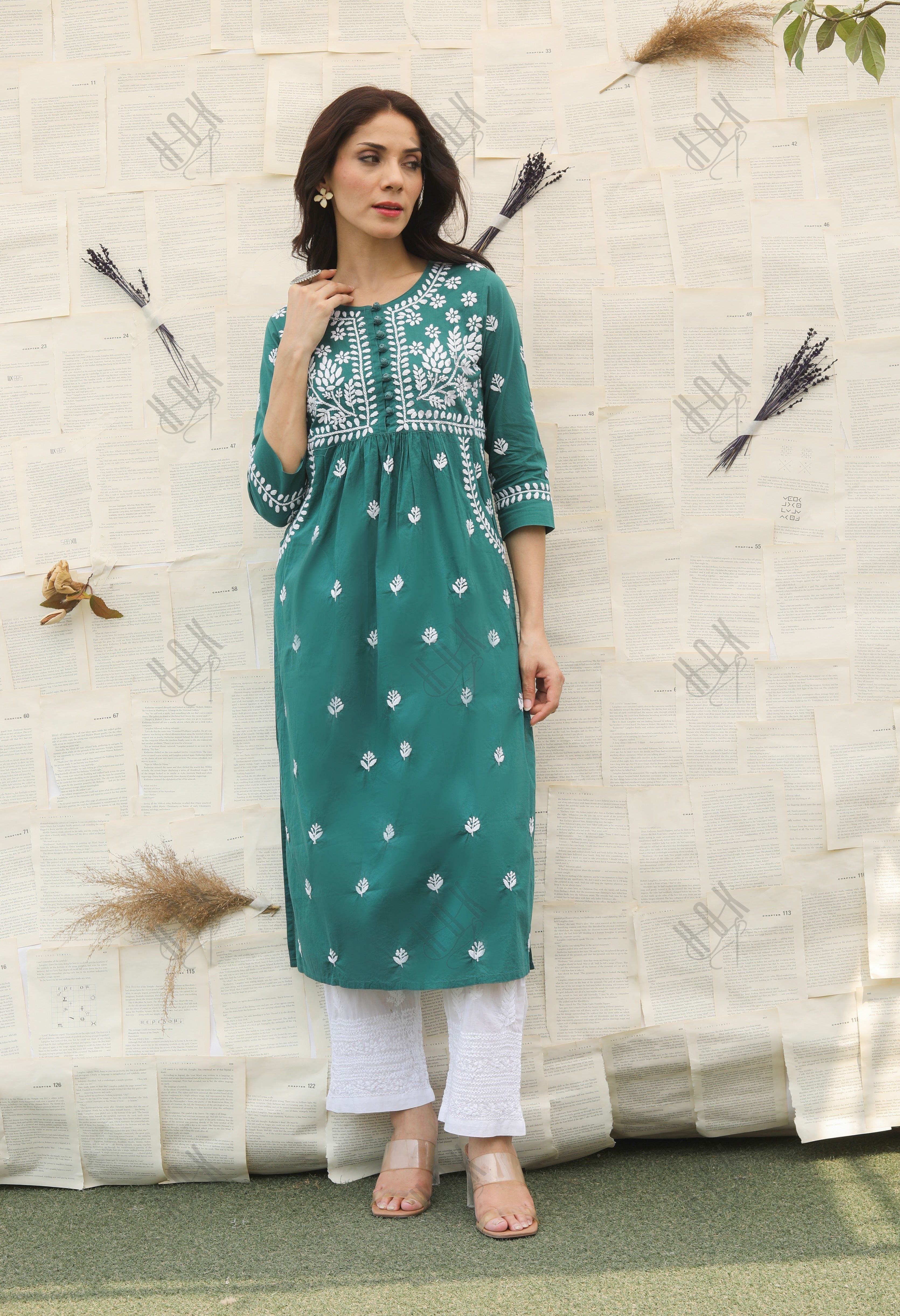 Saba Chikankari kurta in cotton - Green