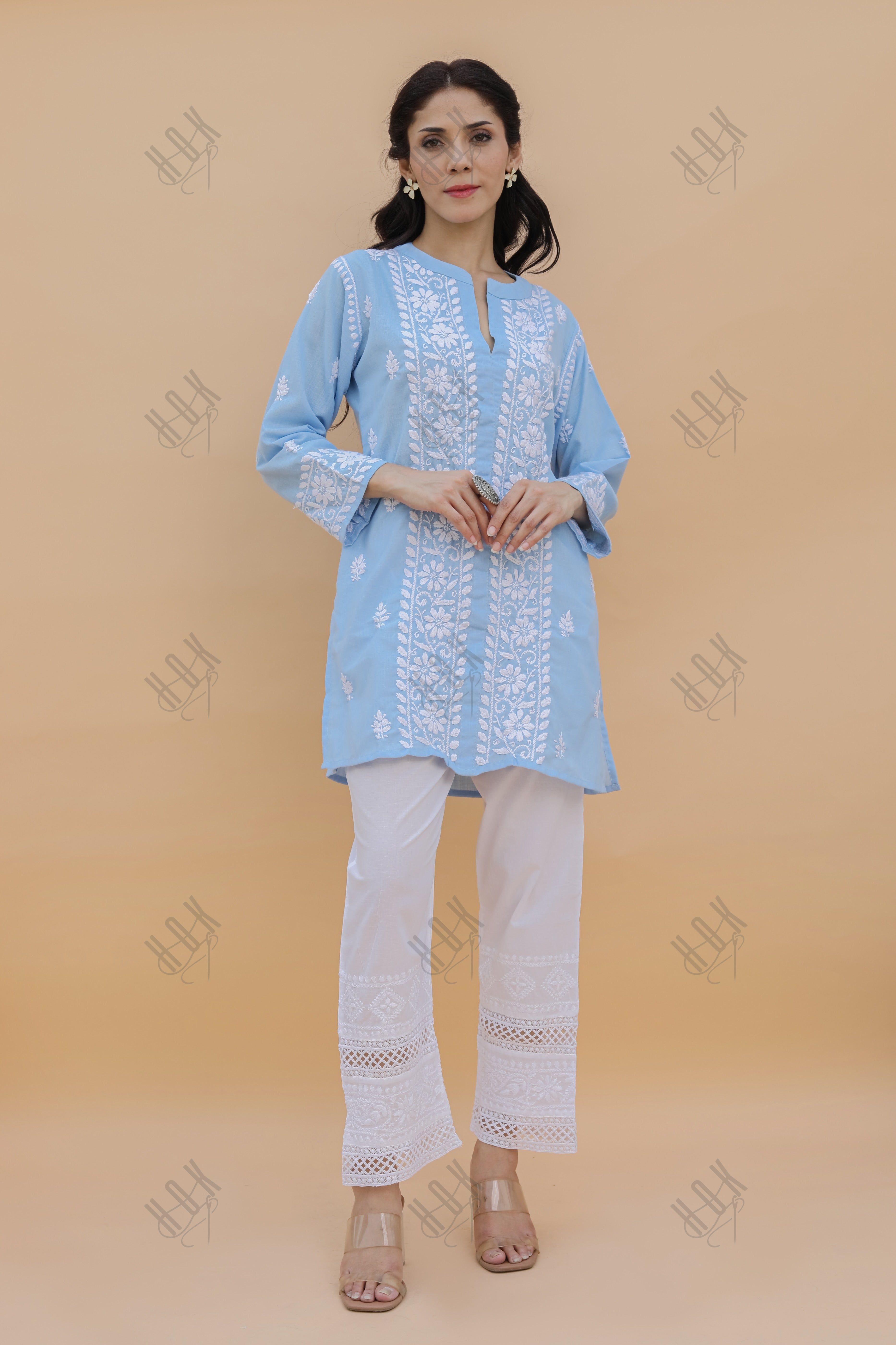 Saba Chikankari Short kurta in Slub cotton - Powder Blue