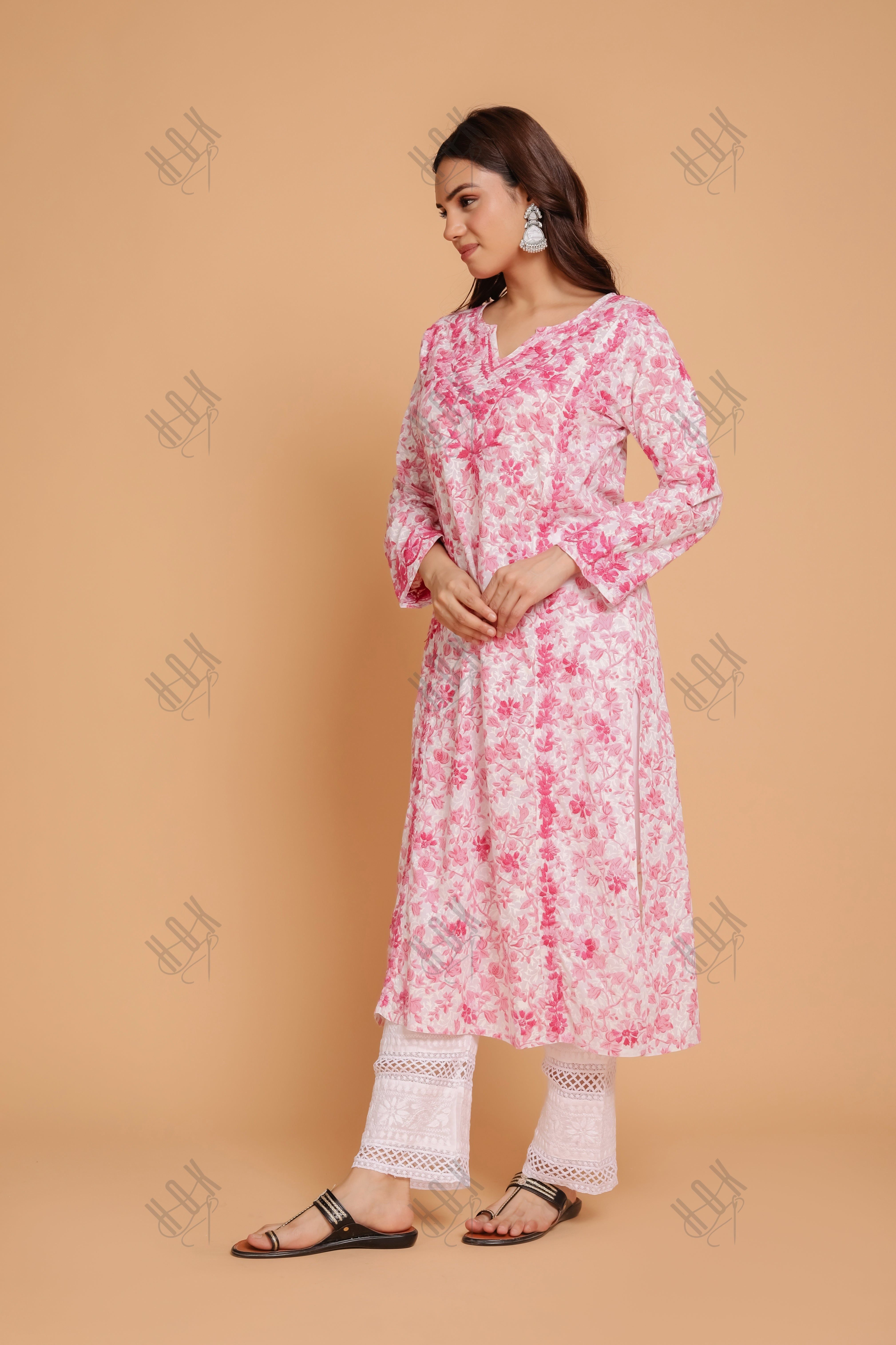 Saba Chikankari Kurta in Mul cotton in Pink Print