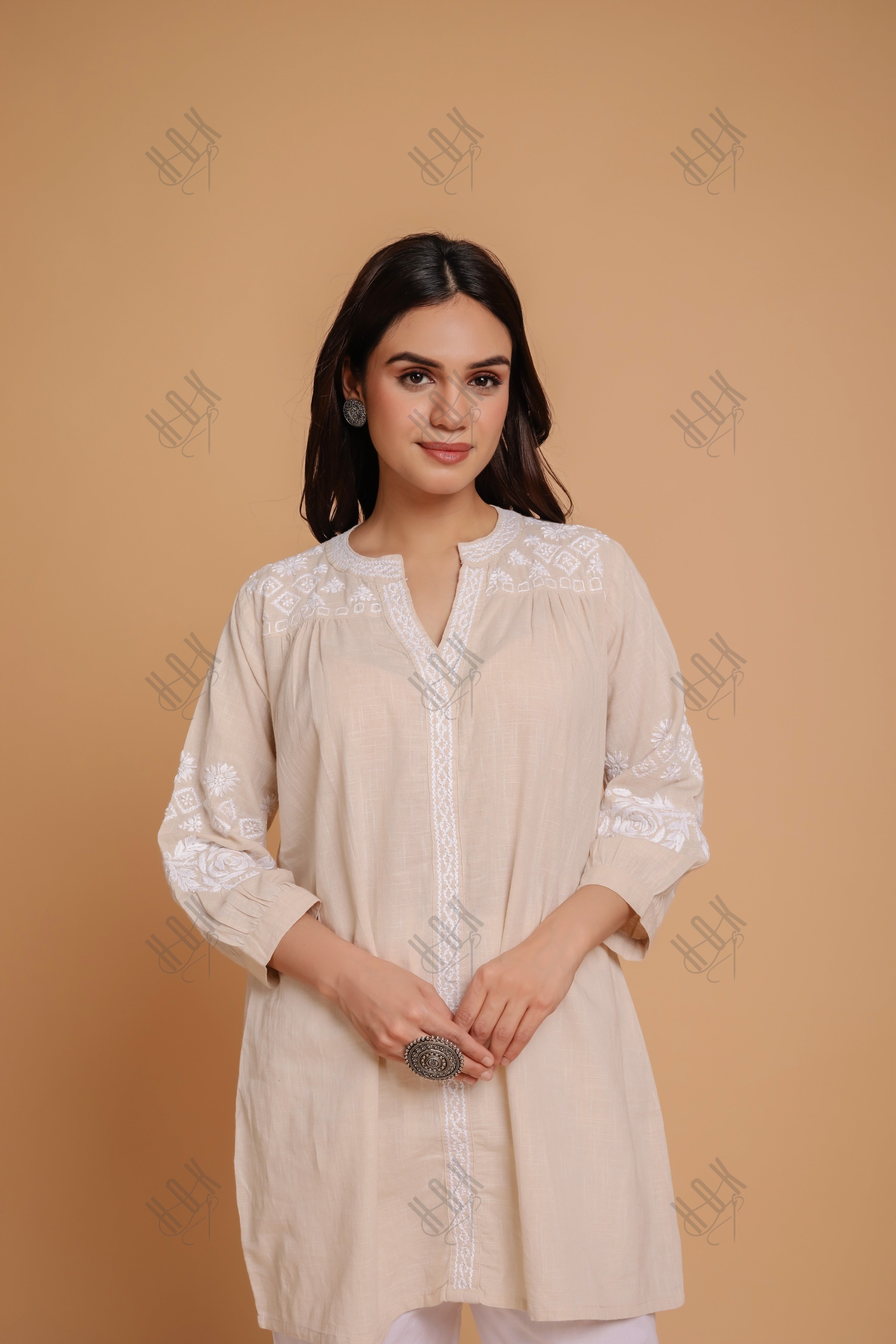 Saba Chikankari Short kurta in Slub Cotton - Beige