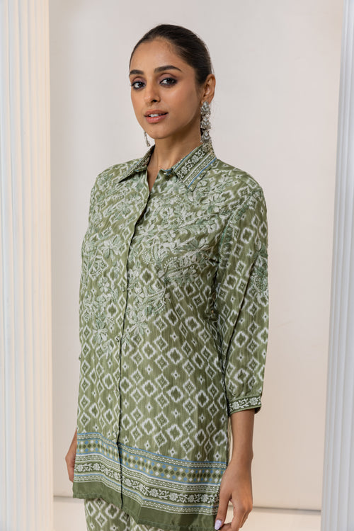 Load image into Gallery viewer, Fizaa Green Silk Print Set with White Hand Embroidery
