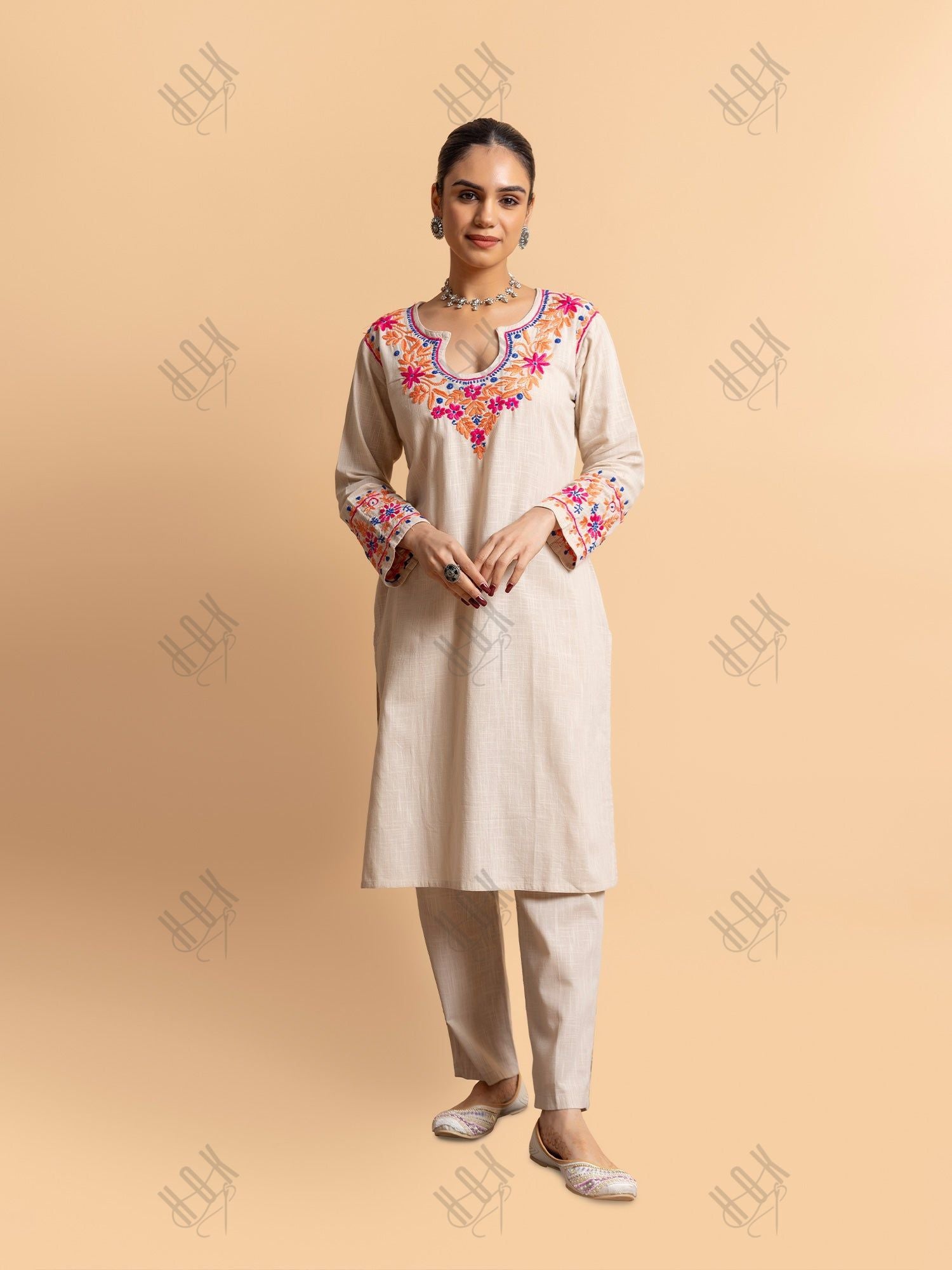 Mansi in Saba Chikankari in Cotton Kurta Set for Women - Beige