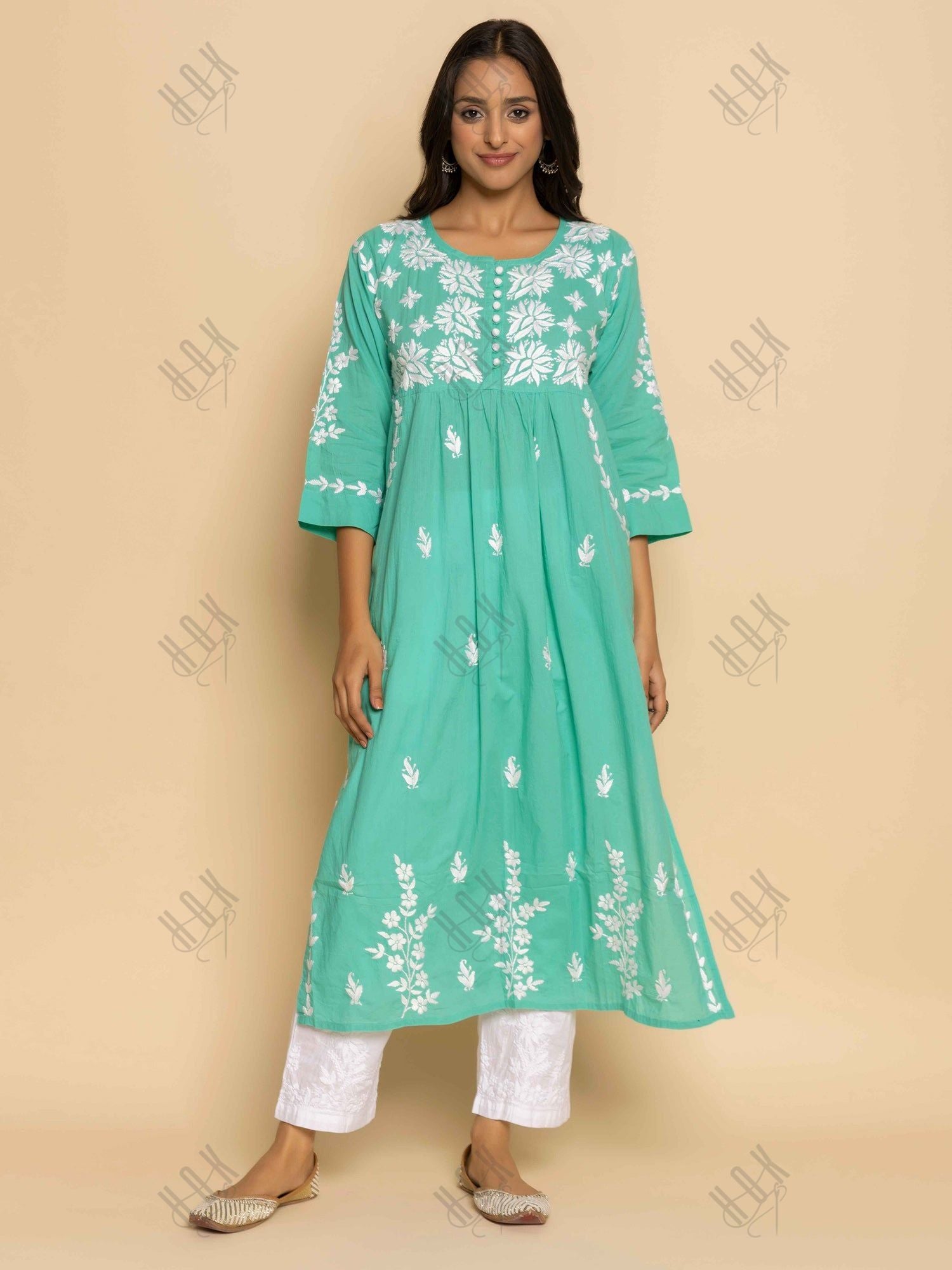 Fizaa Chikankari Kurta in Cotton Round Neck Sea Green