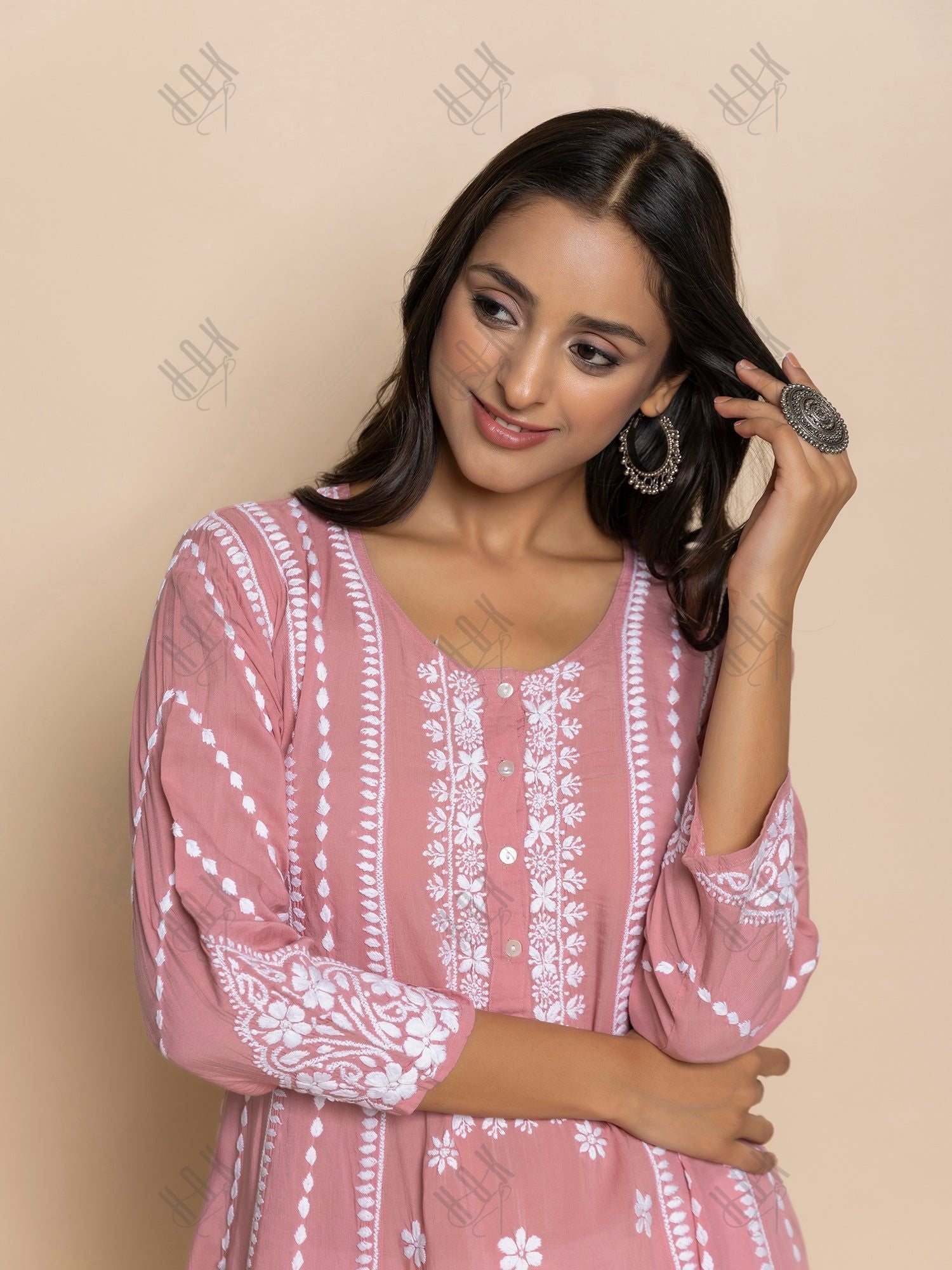 Shivani in Fizaa Pink Modal Chikankari Kurta