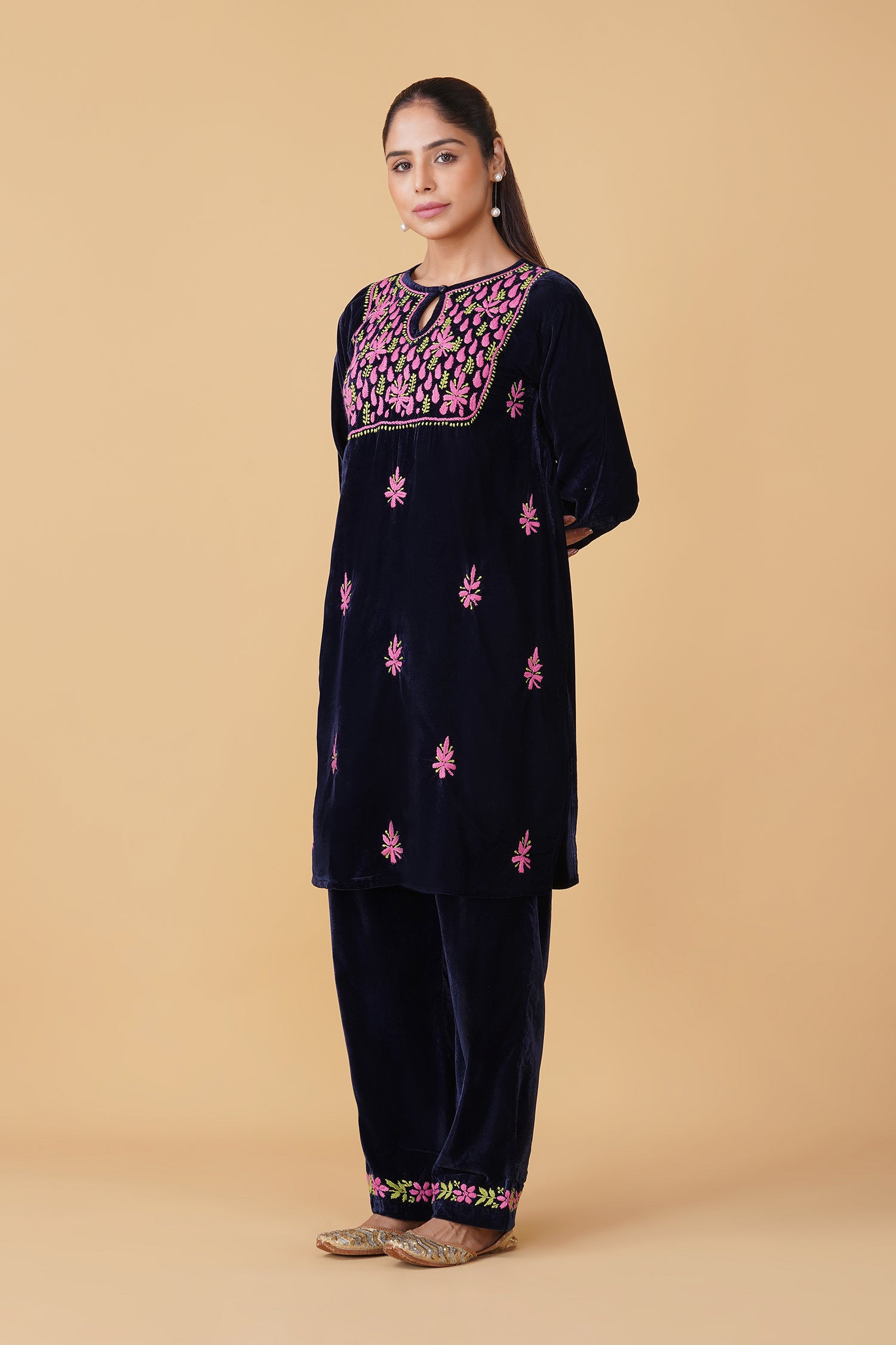 Velvet Chikankari Kurta Set – Blue