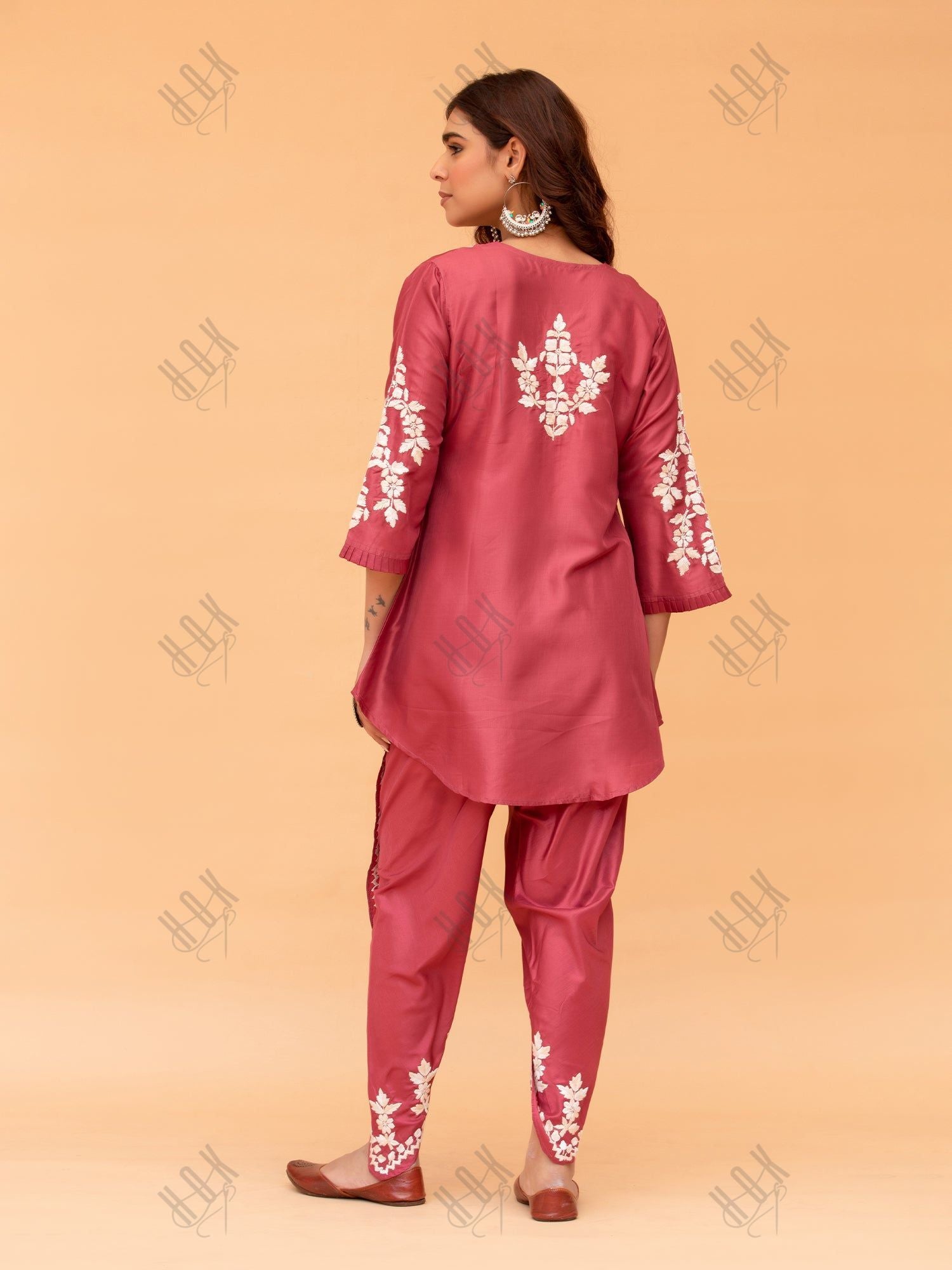 Saba Chikankari Kurta Set in Habutai Silk - Pink