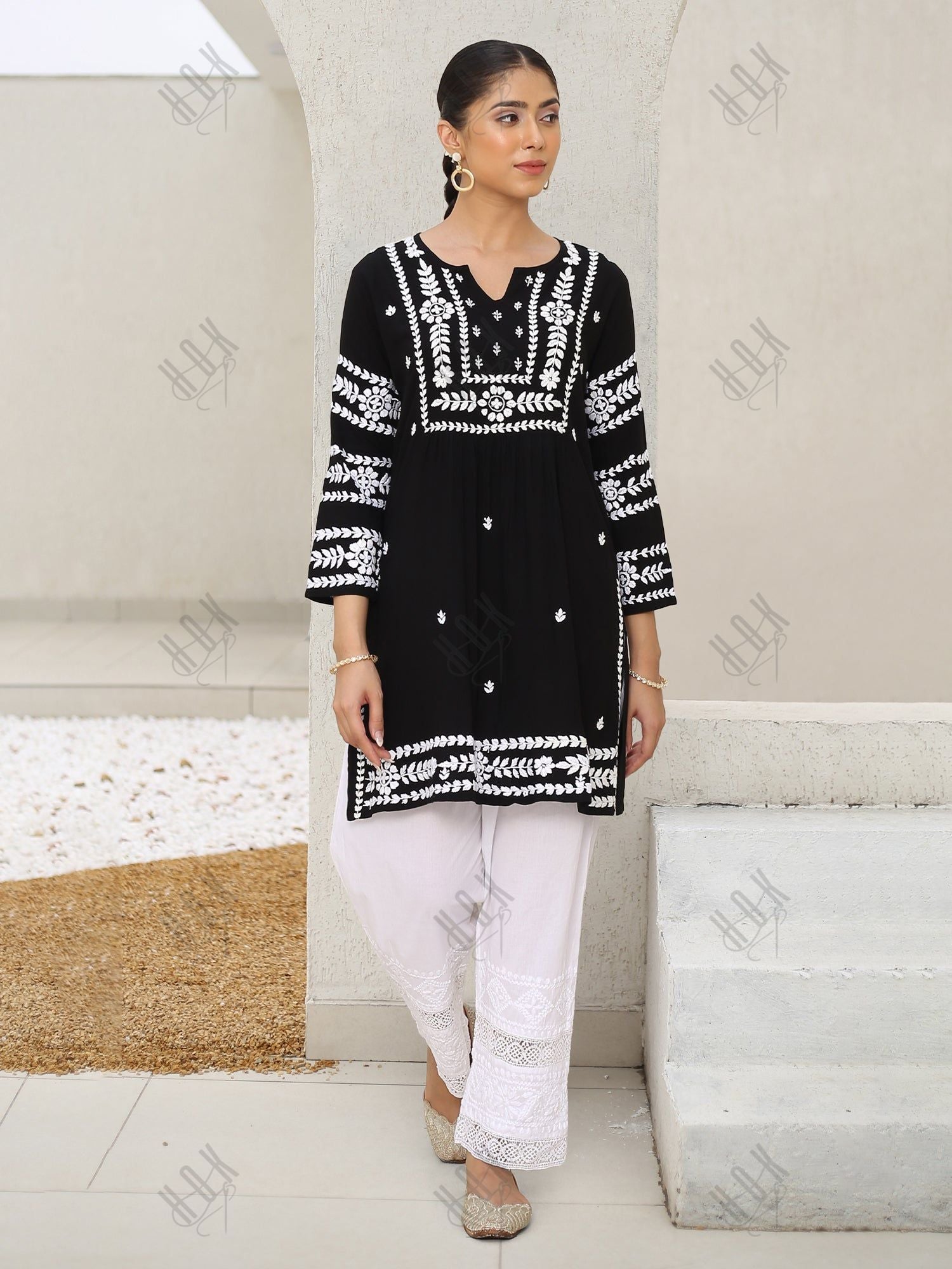 Saba Chikankari Short Kurta in Rayon cotton - Black With White