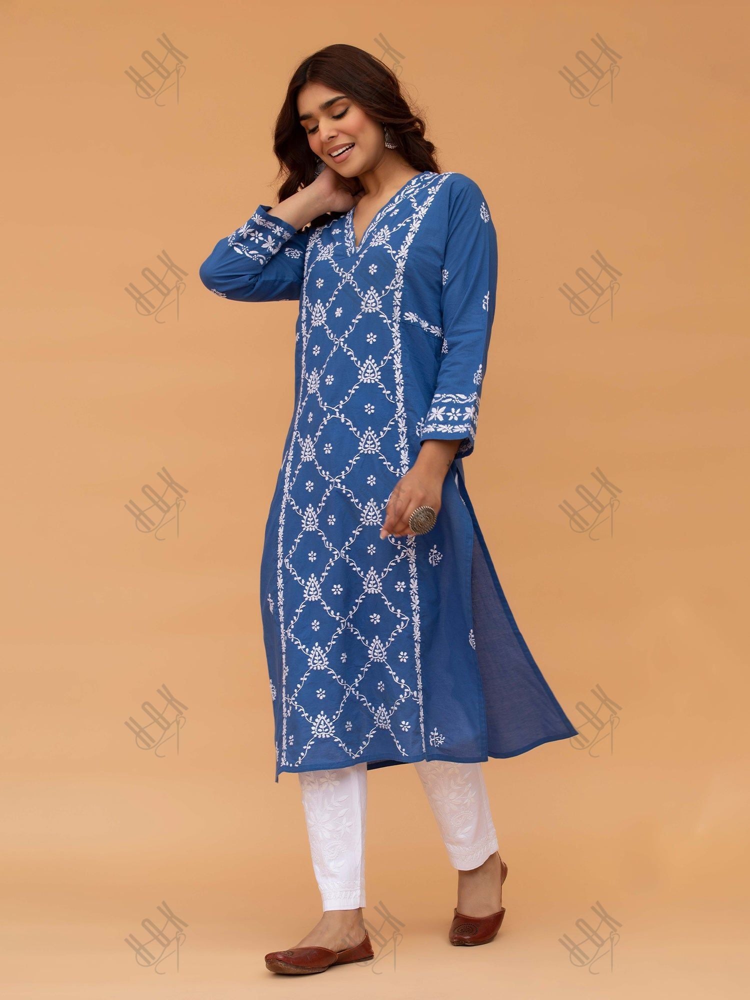 Saba Chikankari kurta in cotton - Blue