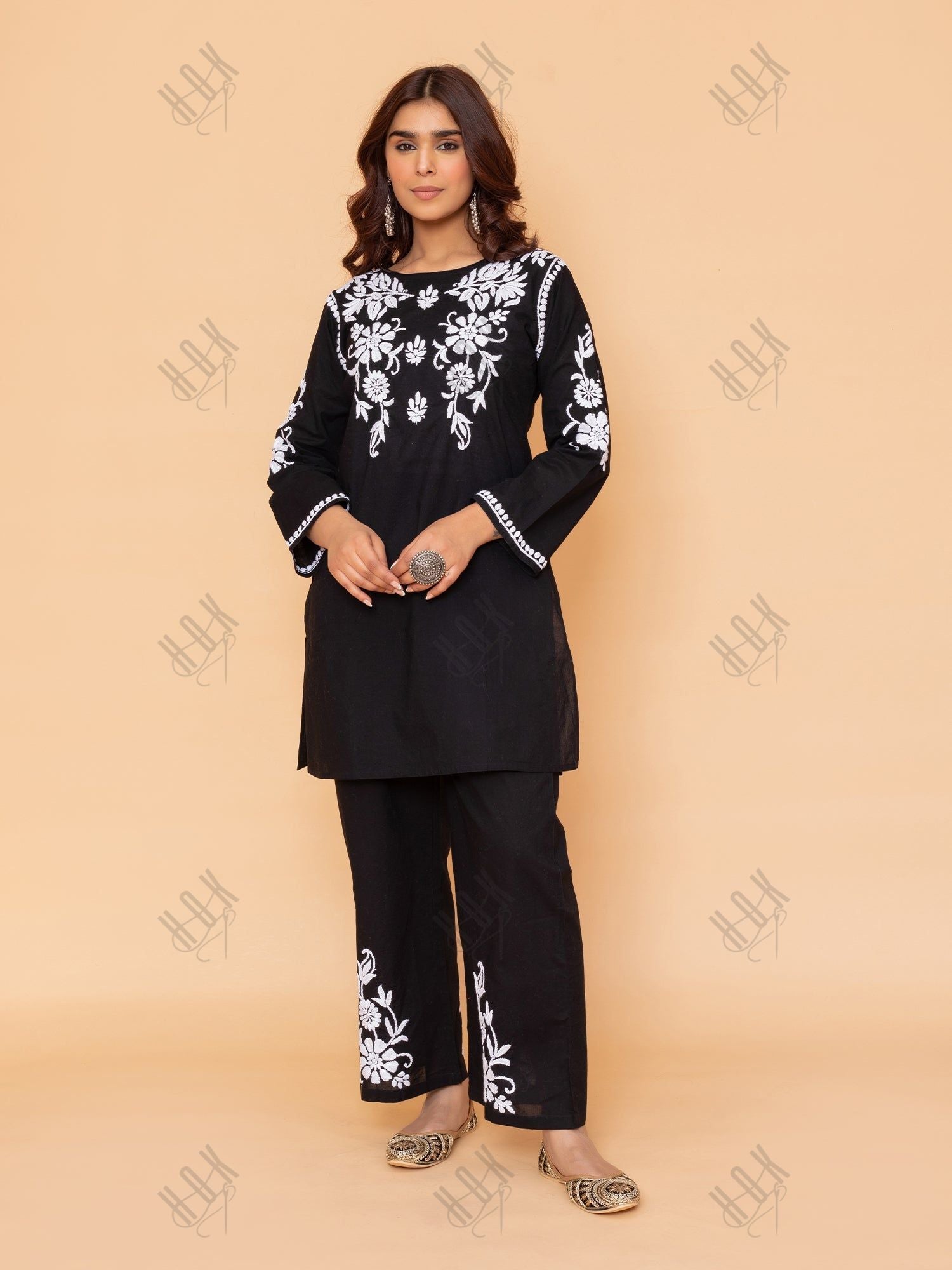 FIZA in Saba Chikankari Co-ord Set in Cotton Cambric - Black With White