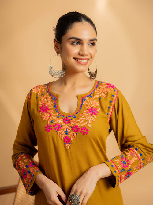 Riva Single Neck Embroidery Stylish Kurti at Rs 601 in Ahmedabad | ID:  16077029091