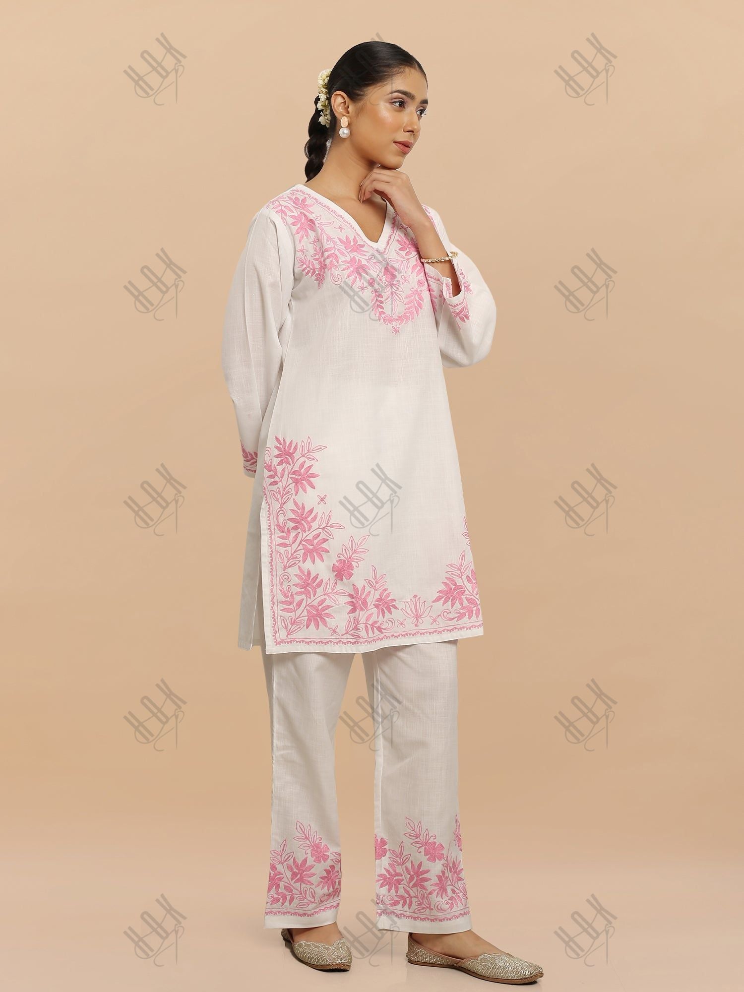 Falak Kashmiri Kurta Set  - White