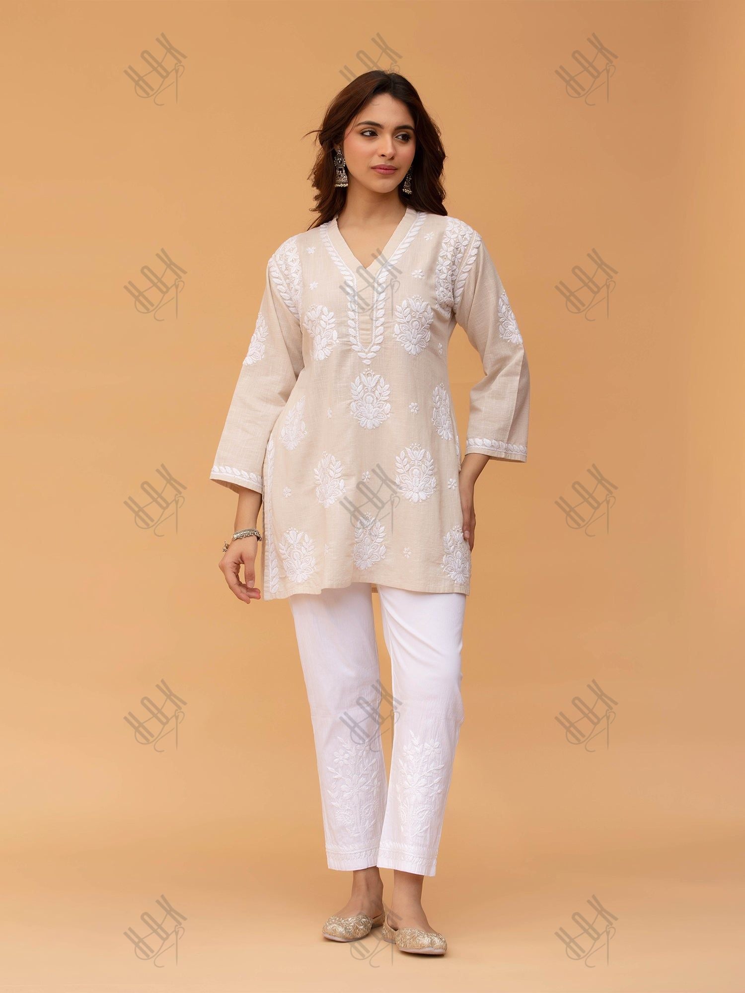 Anushka in Saba Chikankari Short kurta in Slub cotton - Beige