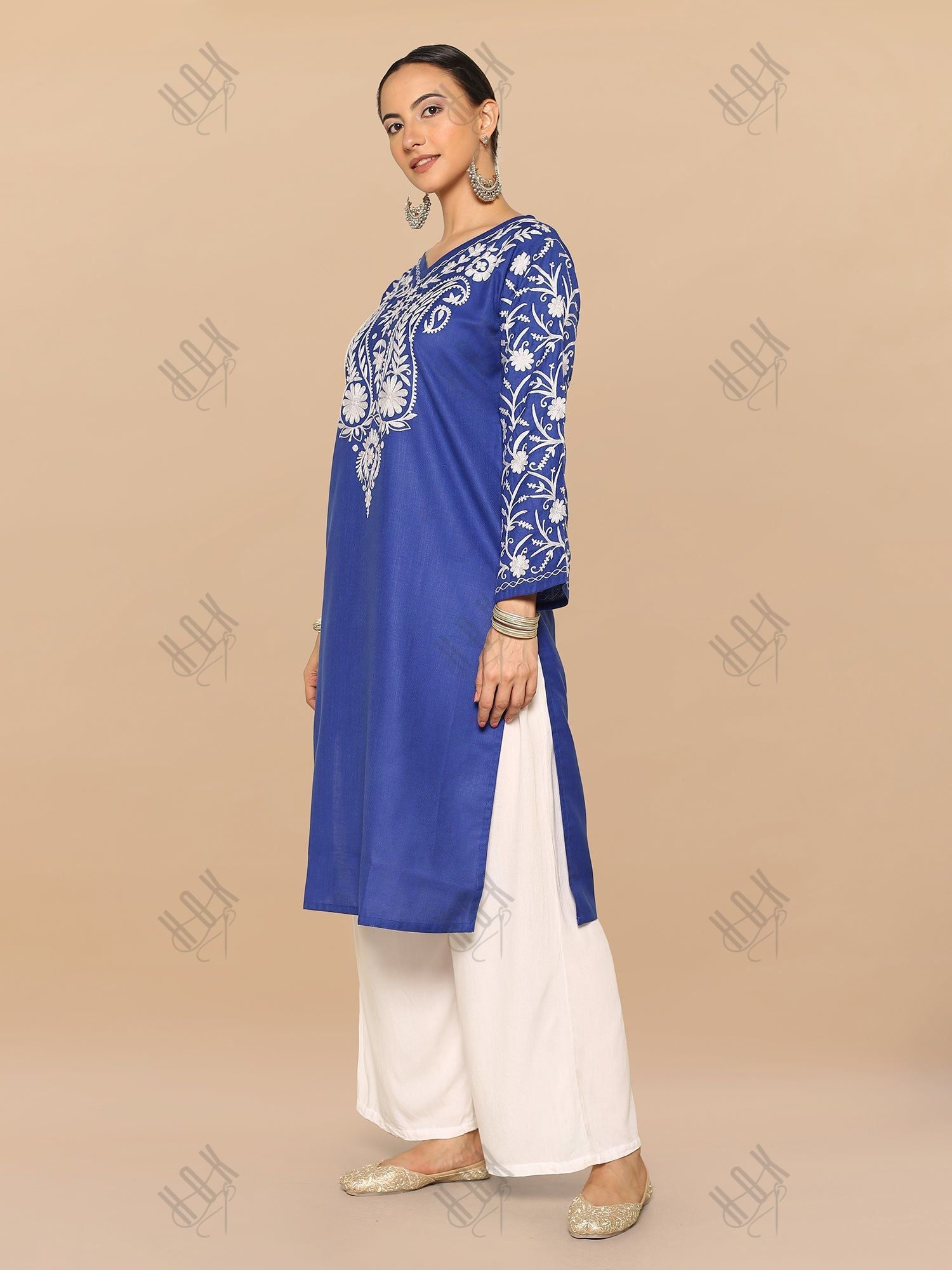 Falak Kashmiri Long Kurta - Blue