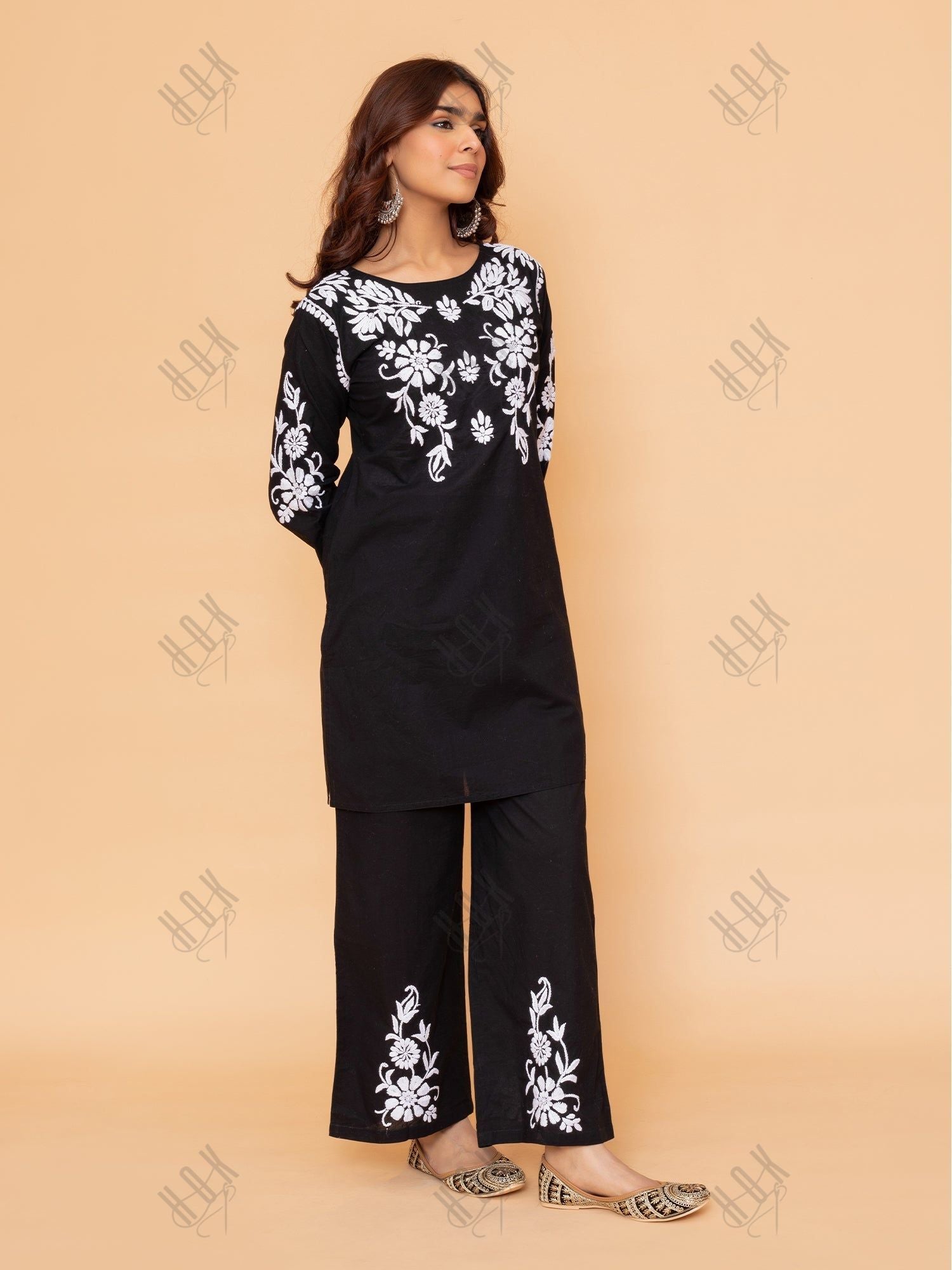 FIZA in Saba Chikankari Co-ord Set in Cotton Cambric - Black With White