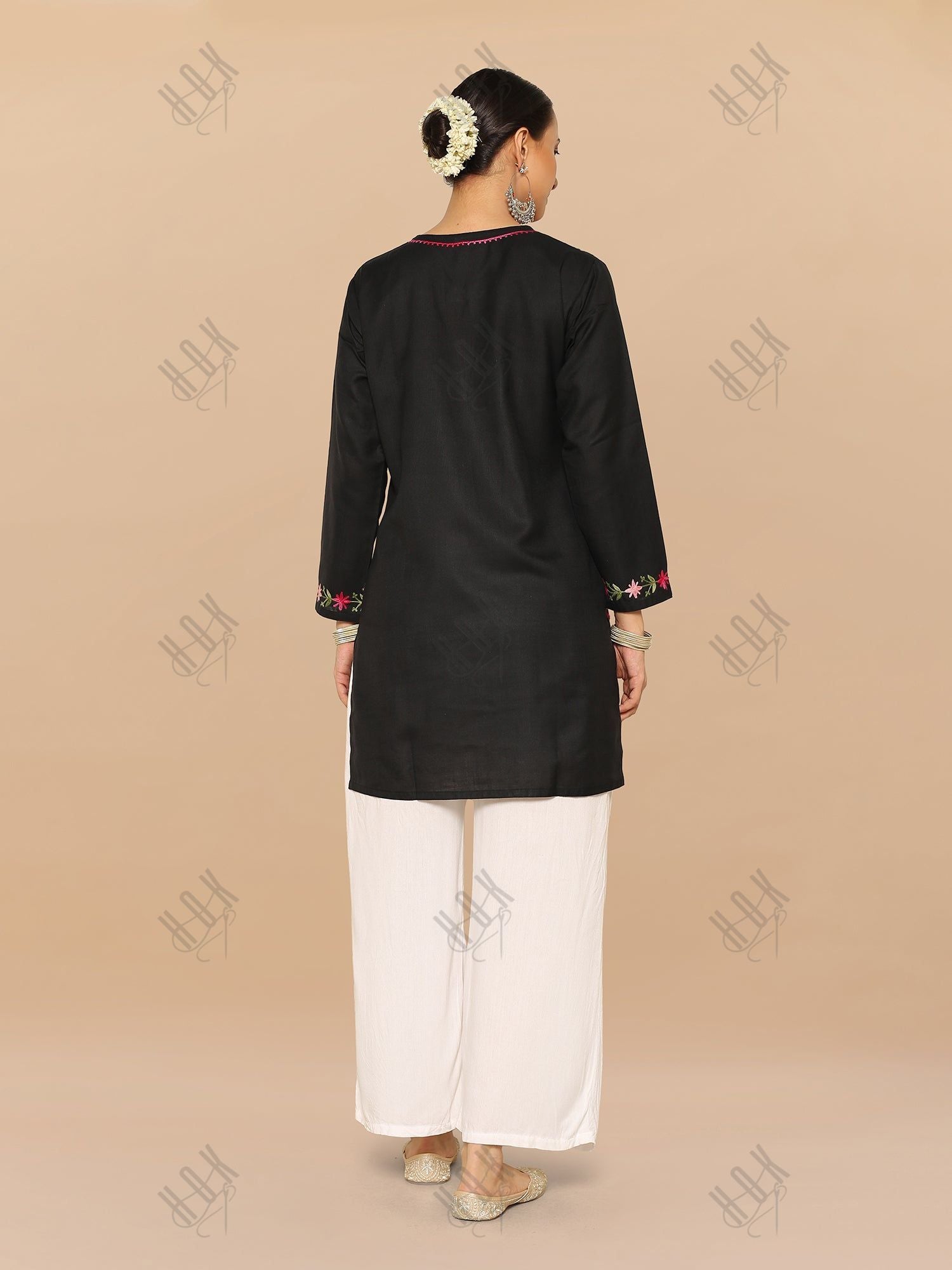 Falak Kashmiri Short Kurta - Black