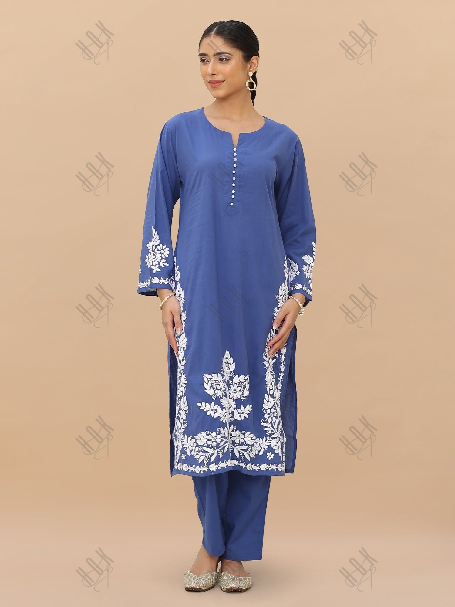 Saba Chikankari Kurta Set in Cambric Cotton - Blue