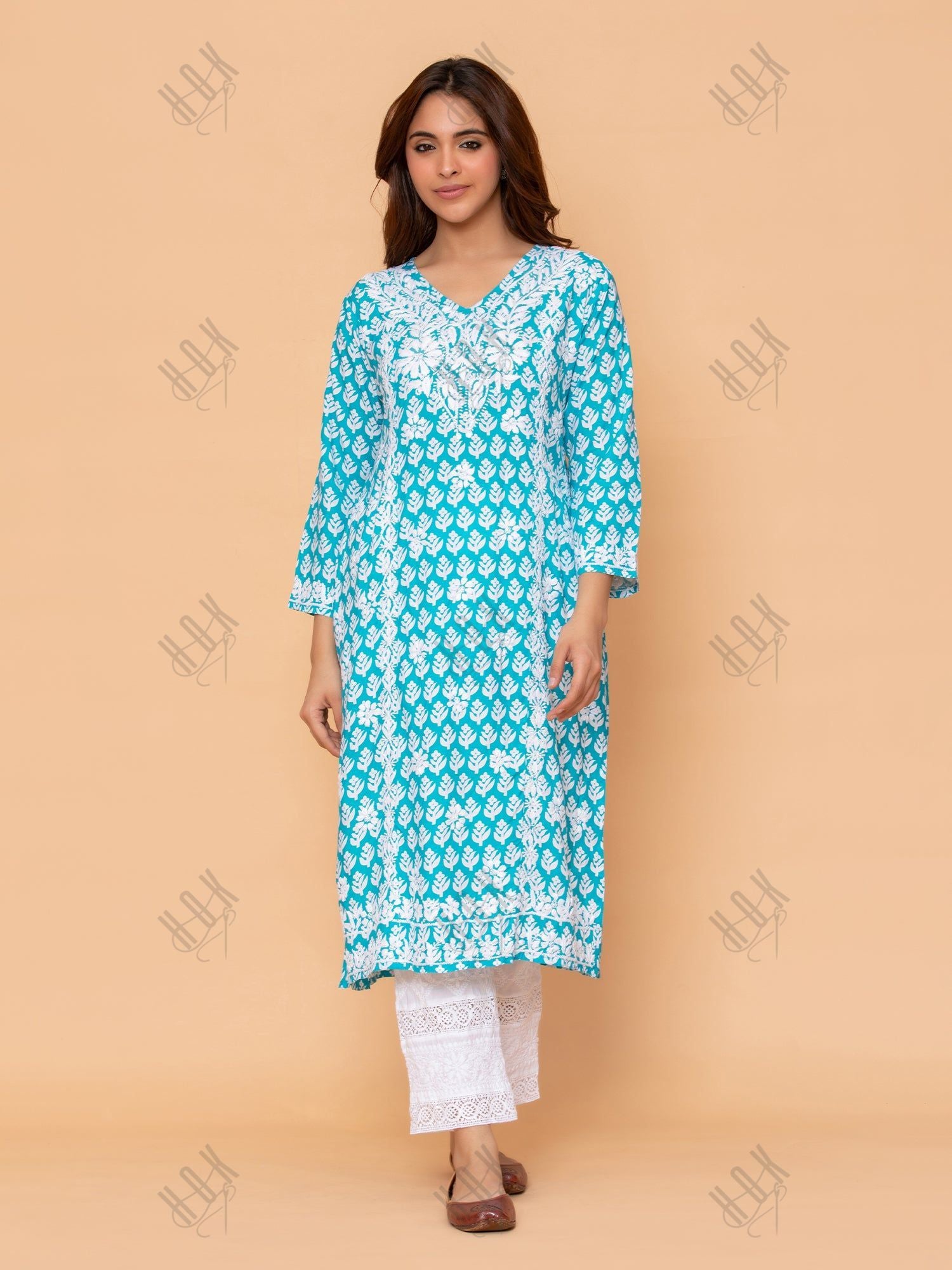 Saba Chikankari Kurta in Muslin - Blue