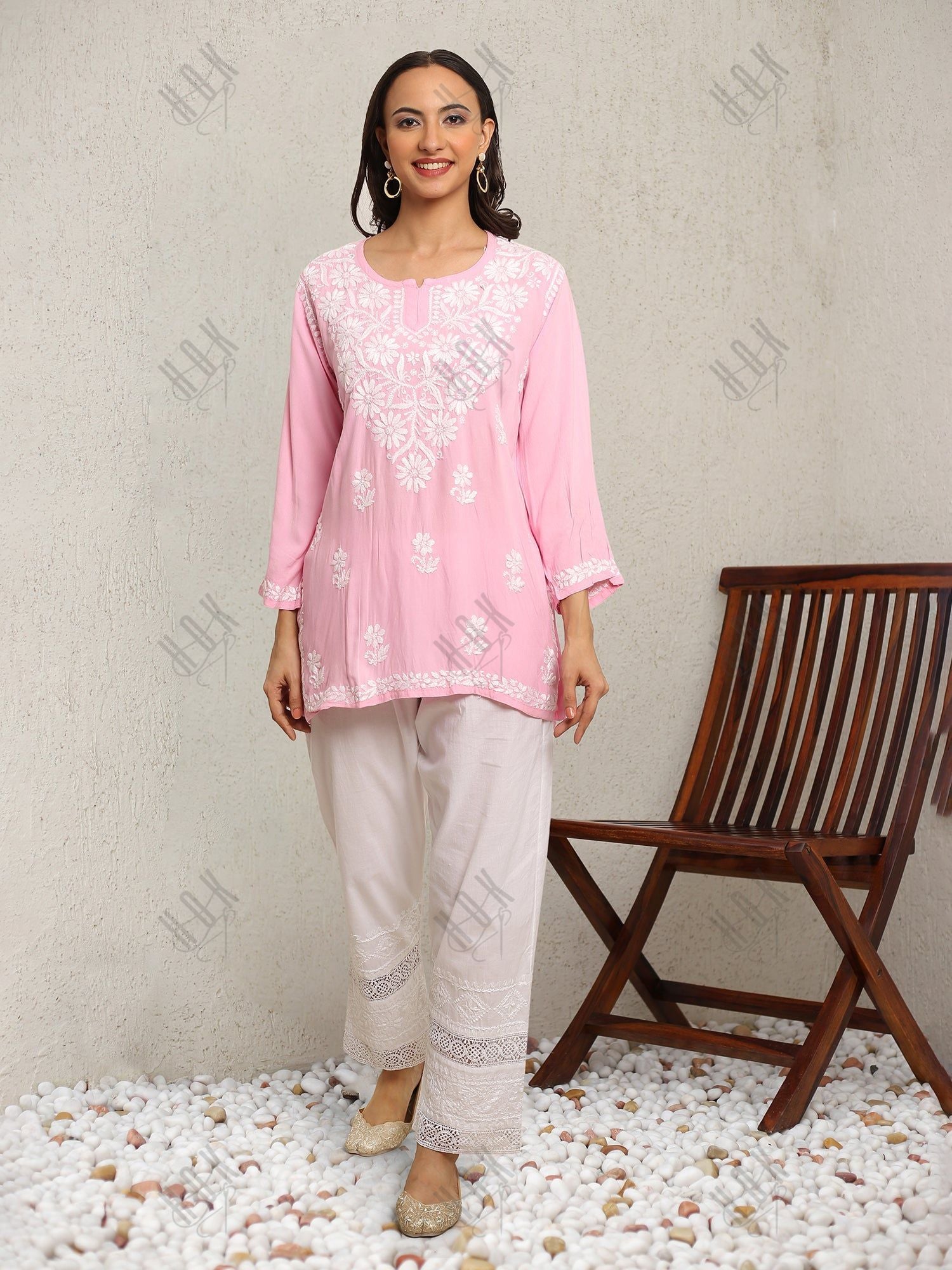 Saba Chikankari Short Kurta in Rayon cotton - Pink