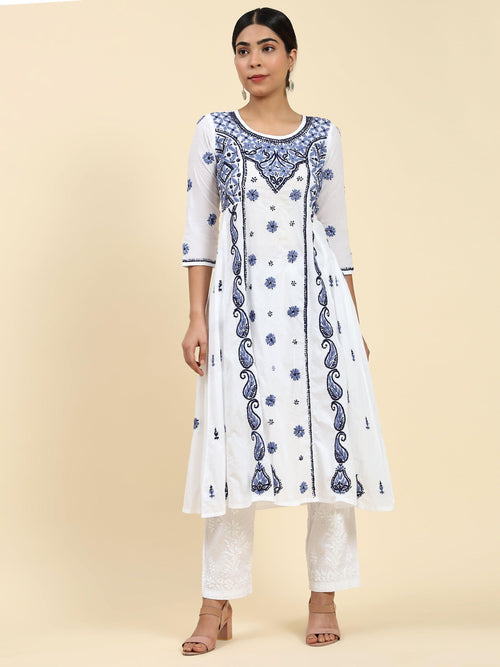 Load image into Gallery viewer, Samma Chikankari Long Kurta in Cotton for Women - White With Blue - House Of Kari (Chikankari Clothing)
