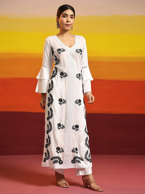 Samma Chikankari Long Kurti In Modal Cotton for Women- White - House Of Kari (Chikankari Clothing)