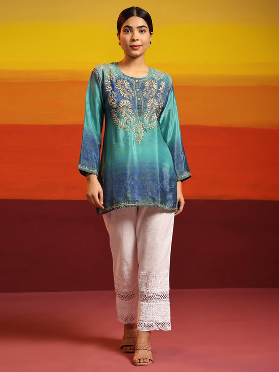 Load image into Gallery viewer, Samma Chikankari Short Tunic in Polysik for Women - MultiBlue - House Of Kari (Chikankari Clothing)
