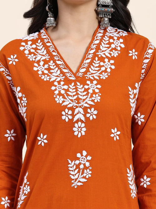 Samma Chikankari V Neck Long Kurta In Cotton For Women - House Of Kari (Chikankari Clothing)