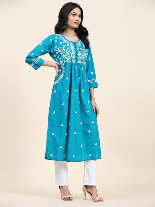 Samma Chikankari Long kurti In Cotton for Women- Sea Green - House Of Kari (Chikankari Clothing)