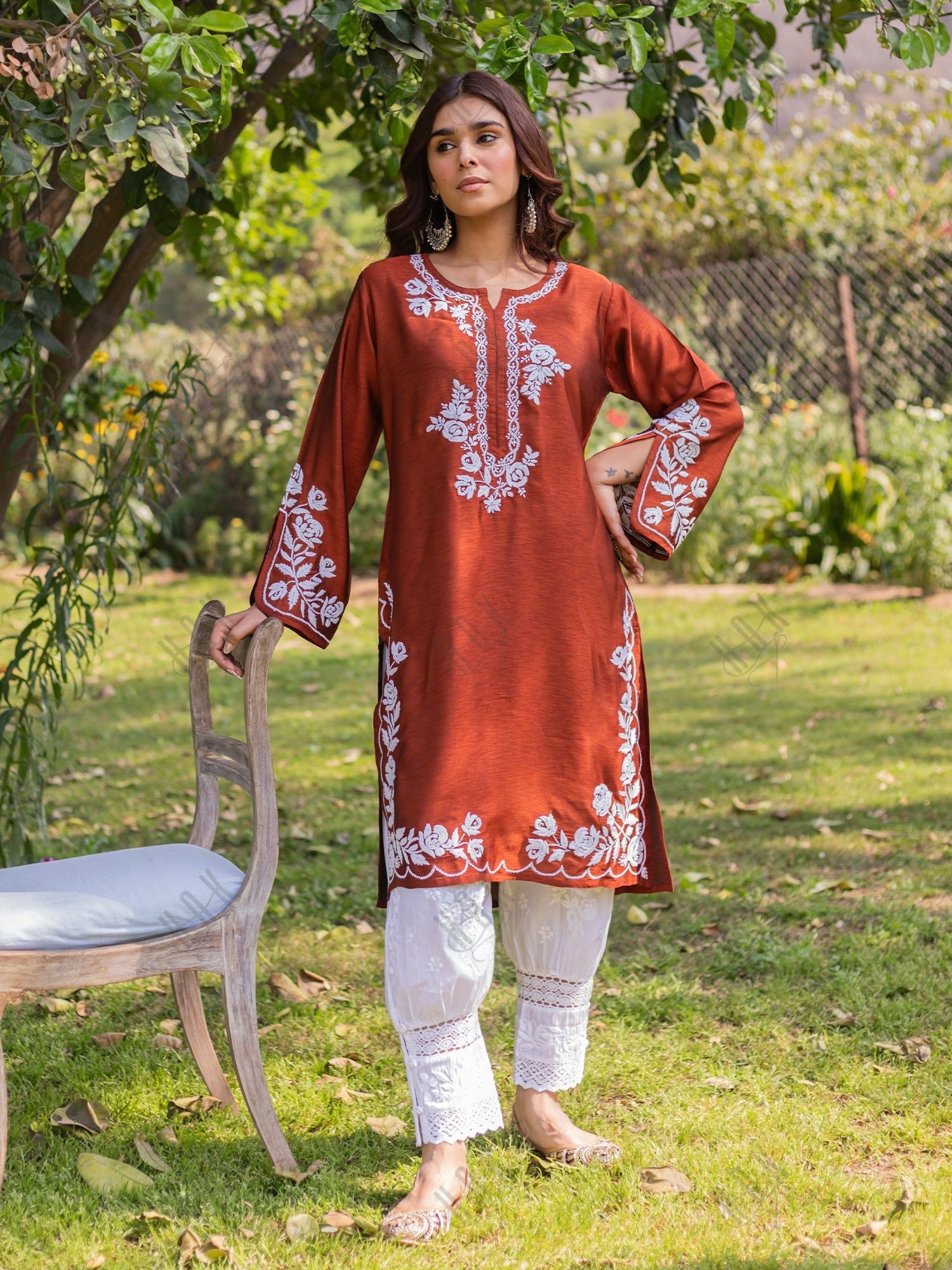 Saba Chikankari Kurta in Barfi Silk - Chutney