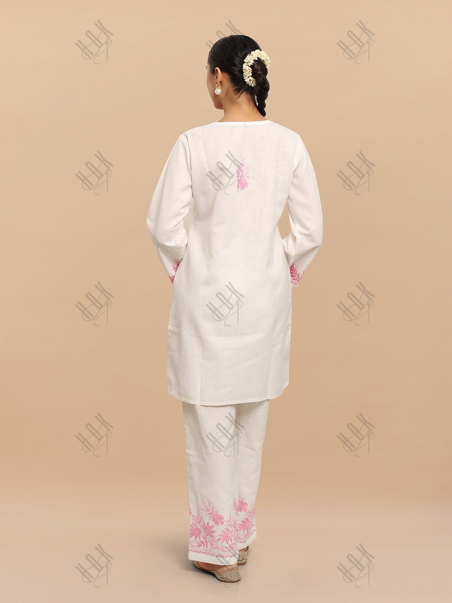 Falak Kashmiri Kurta Set  - White