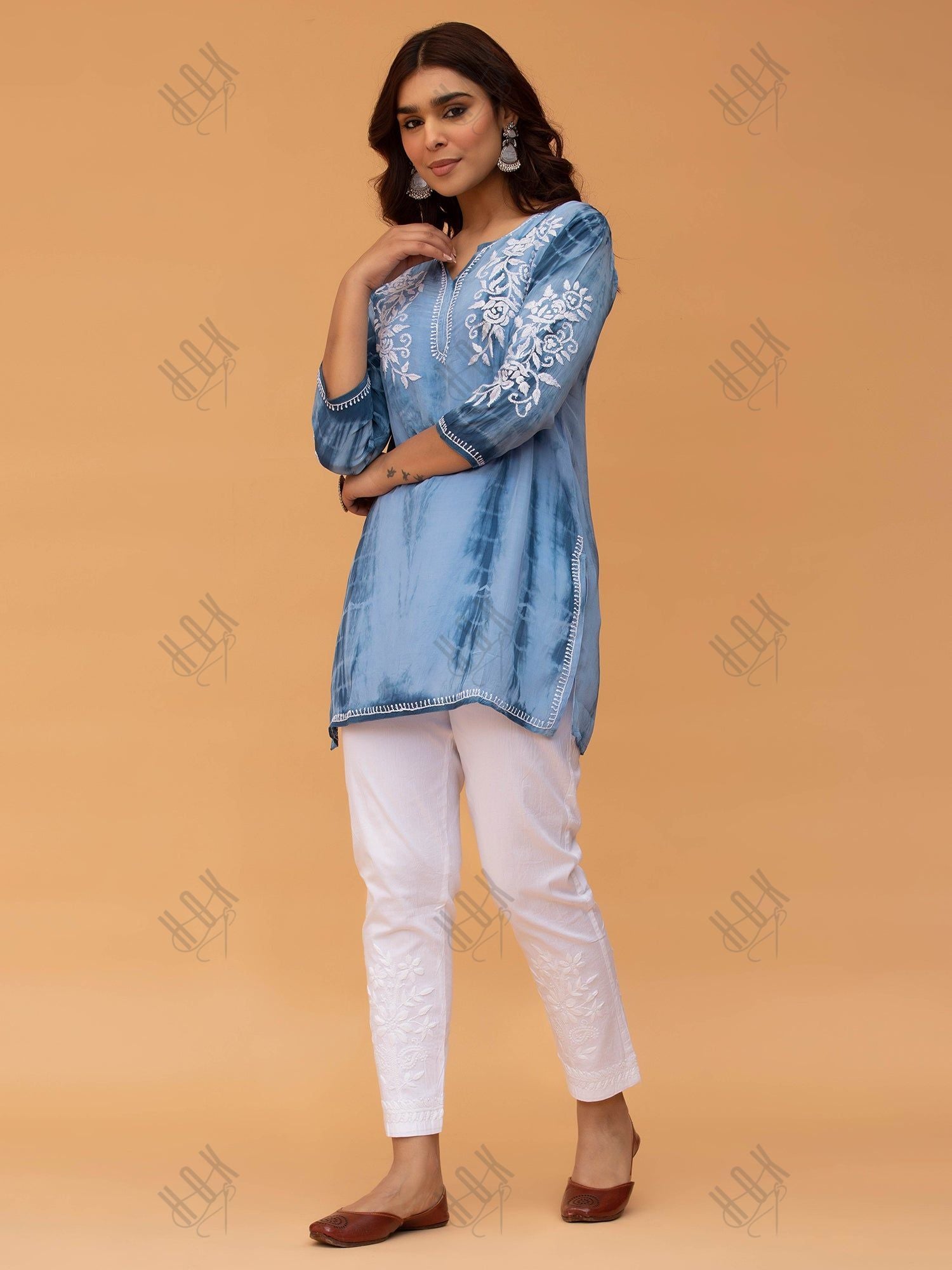 Saba Chikankari Short kurta in Crepe Silk - Blue