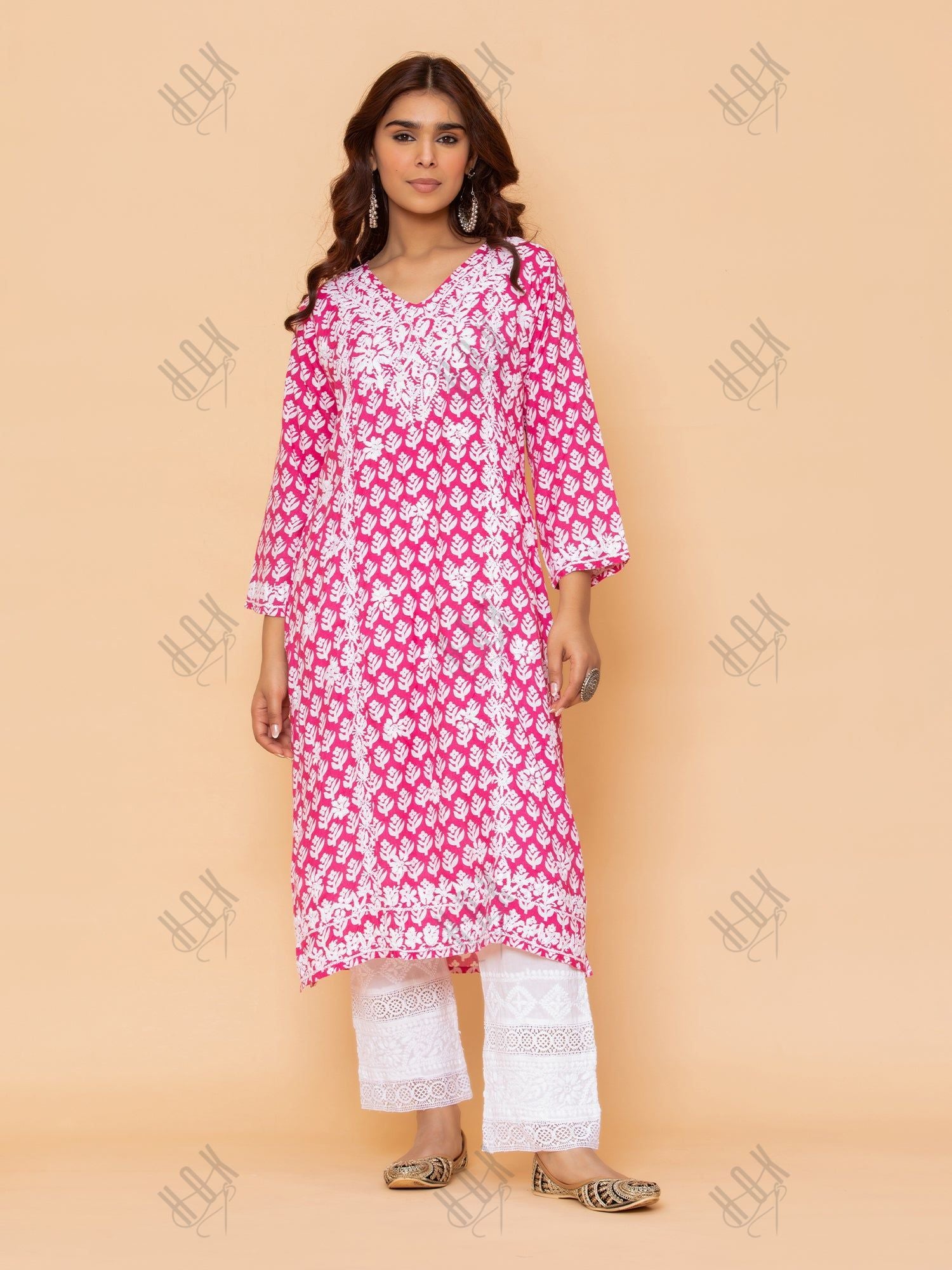 Saba Chikankari Kurta in Muslin - Pink