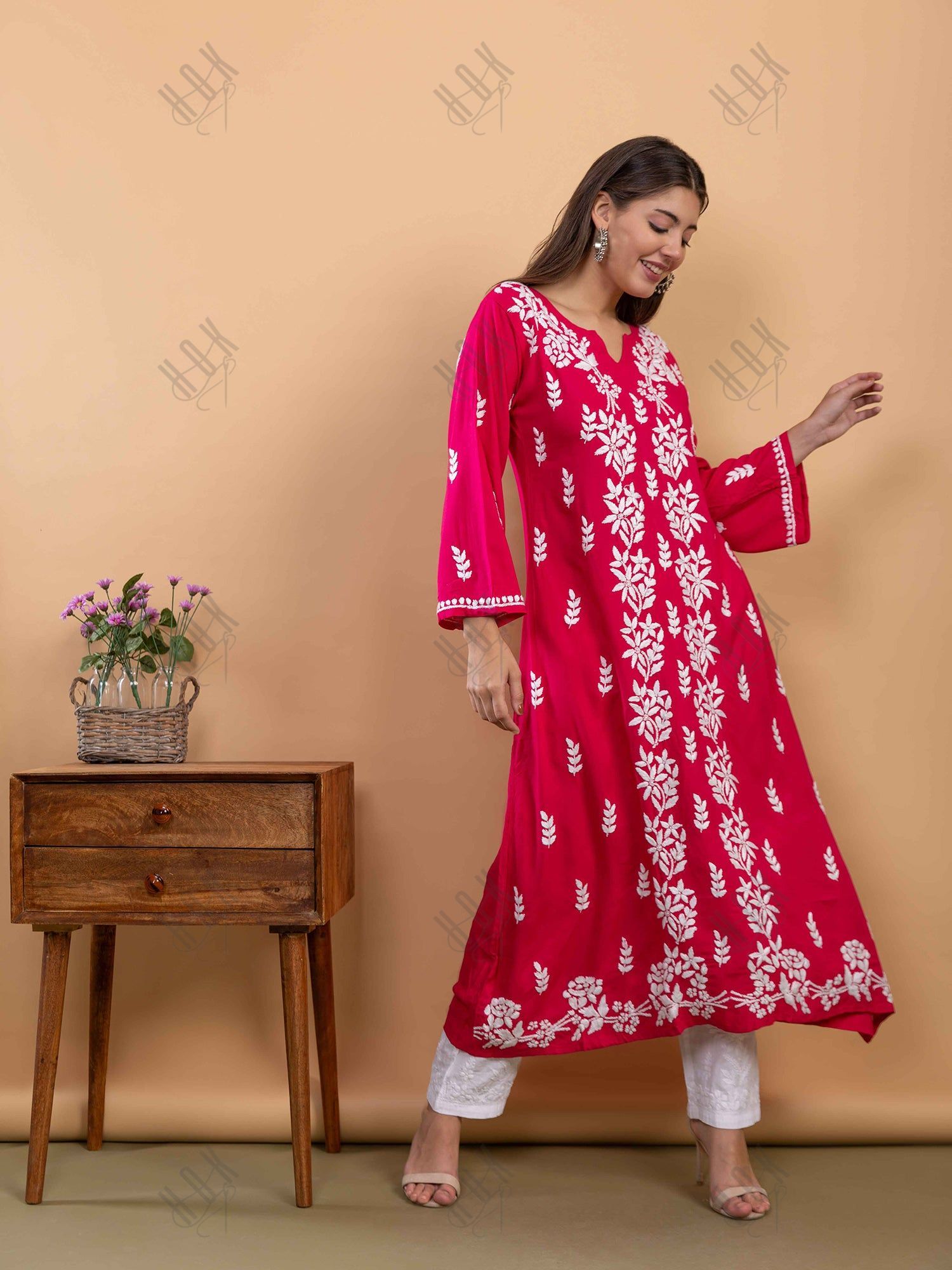 Fizaa Chikankari Kurta in Rayon Cotton Round Neck Magenta Pink