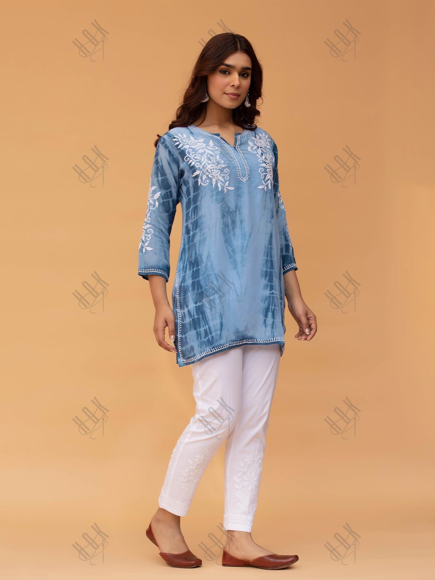 Saba Chikankari Short kurta in Crepe Silk - Blue