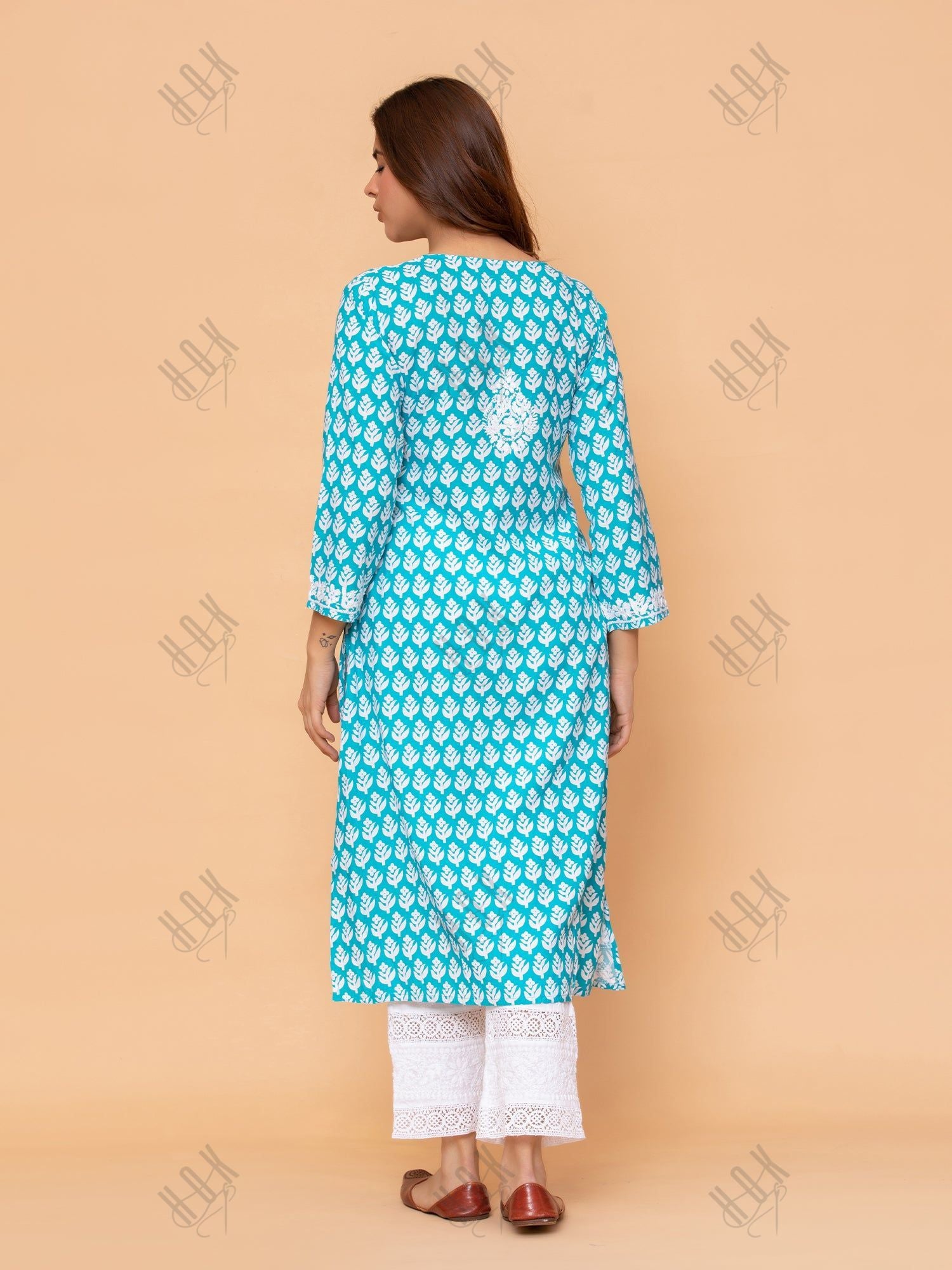 Saba Chikankari Kurta in Muslin - Blue