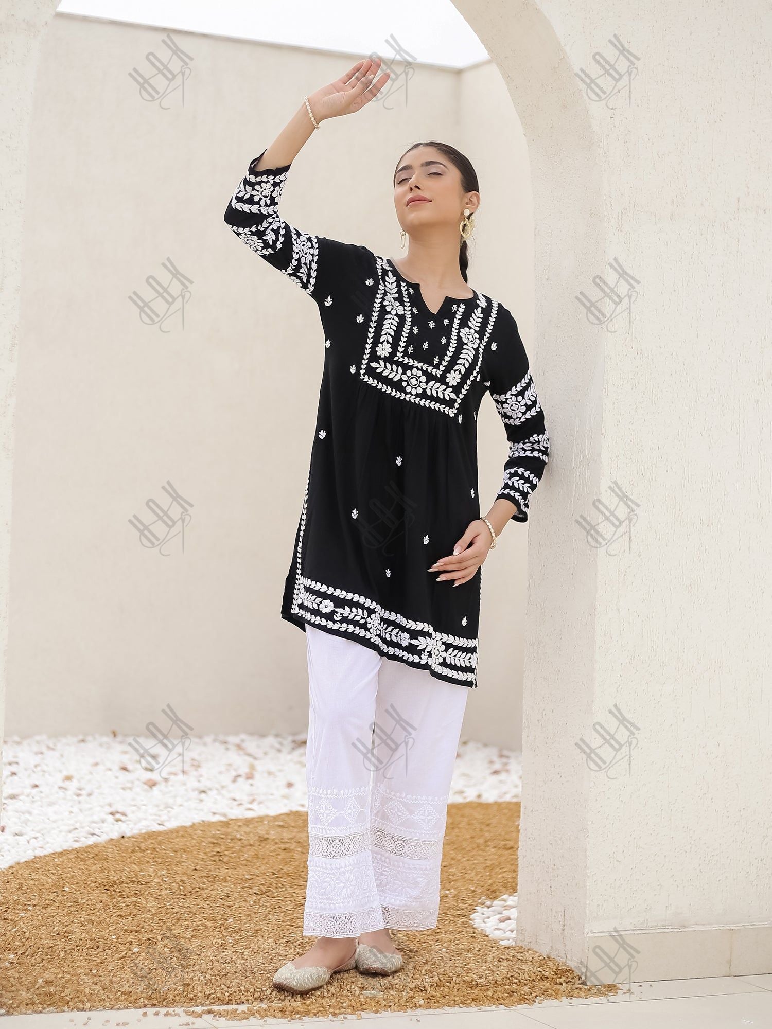 Saba Chikankari Short Kurta in Rayon cotton - Black With White