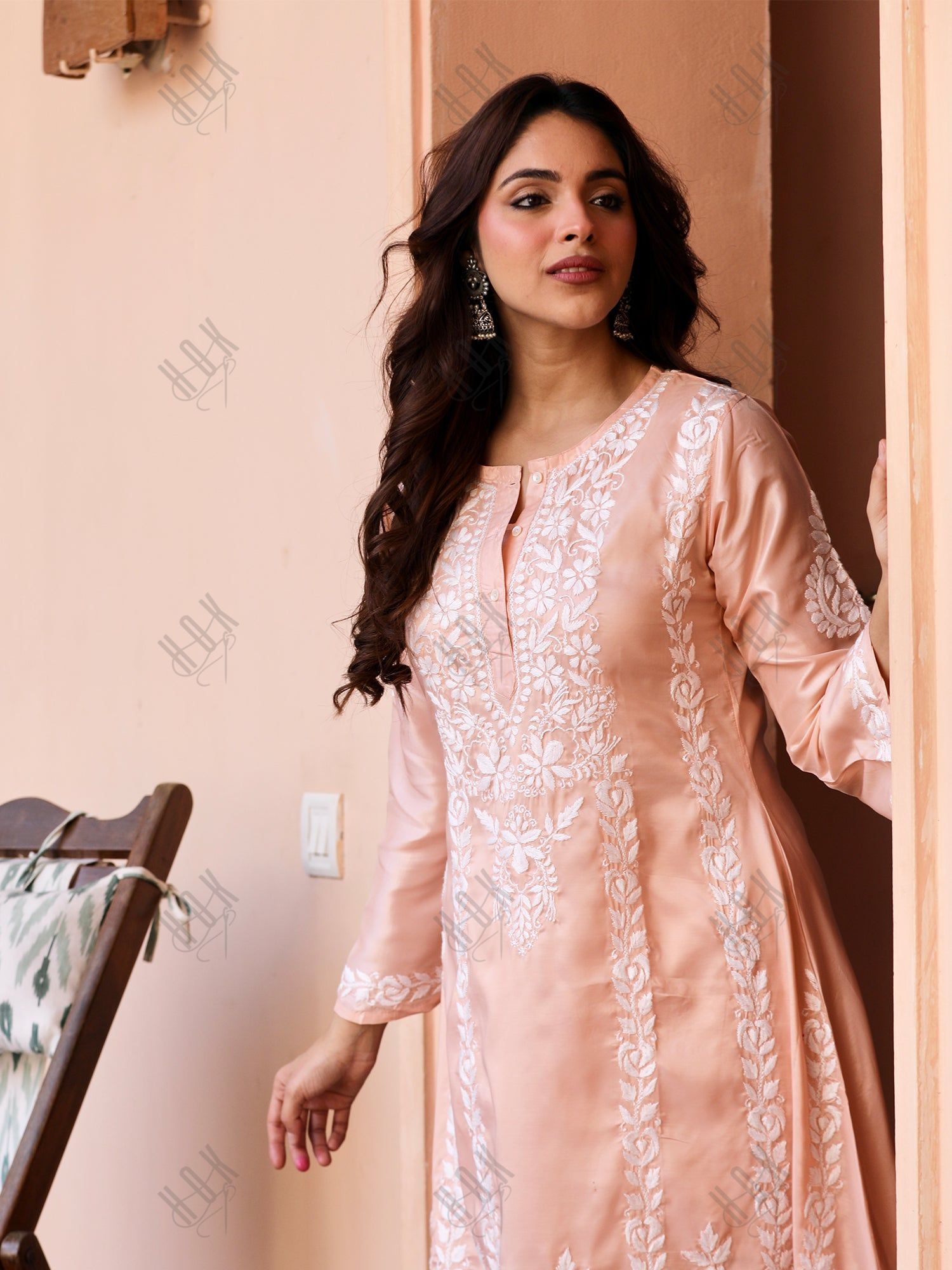 Saba Chikankari Kurta Set in Habutai Silk - Peach