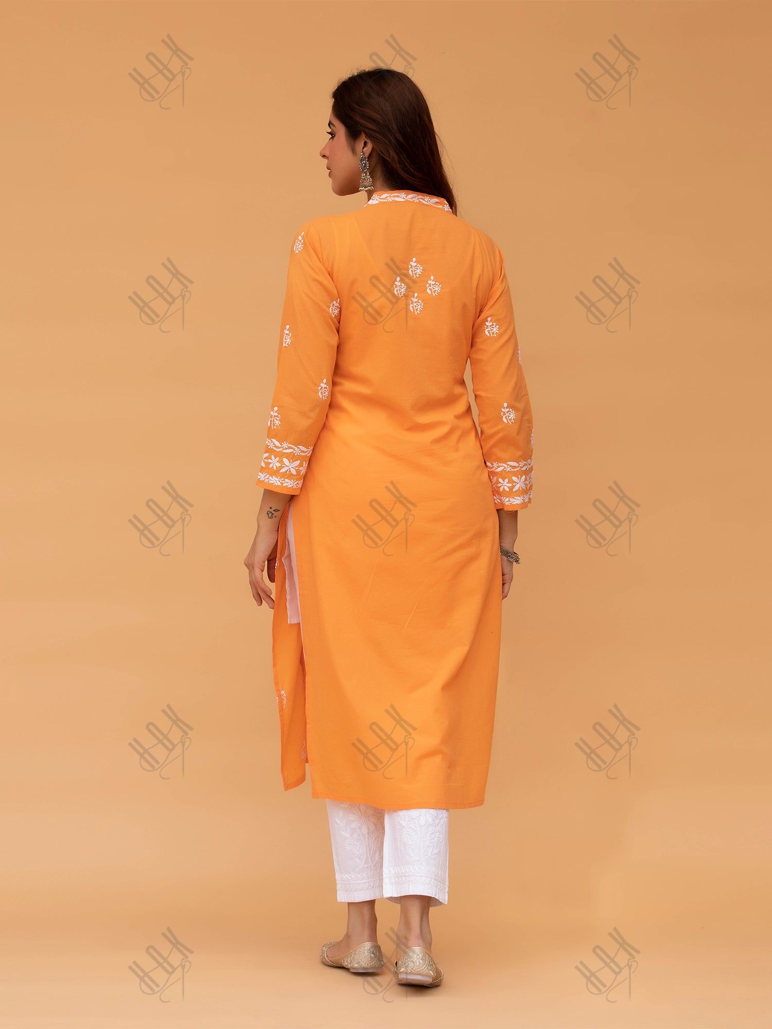 Saba Chikankari kurta in cotton - Orange