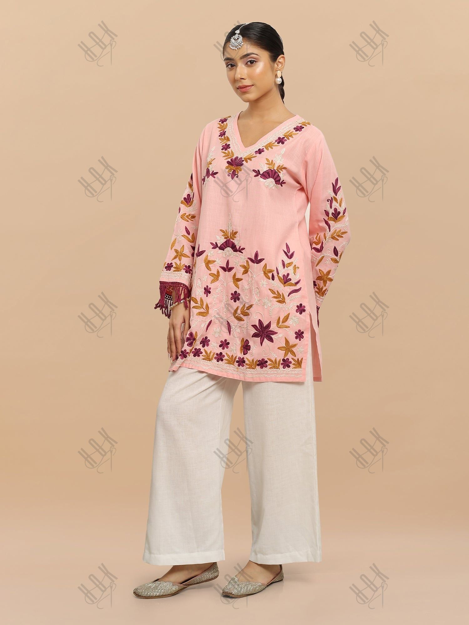 Falak Kashmiri Short Kurta - Pink