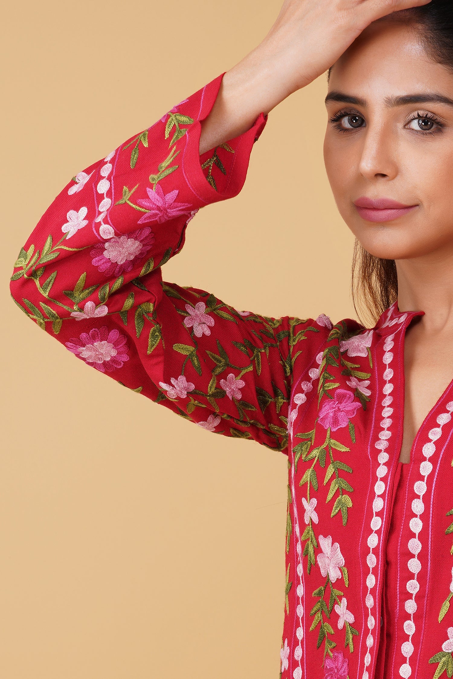 Woolen Kashmiri Aari Jacket – Red Floral