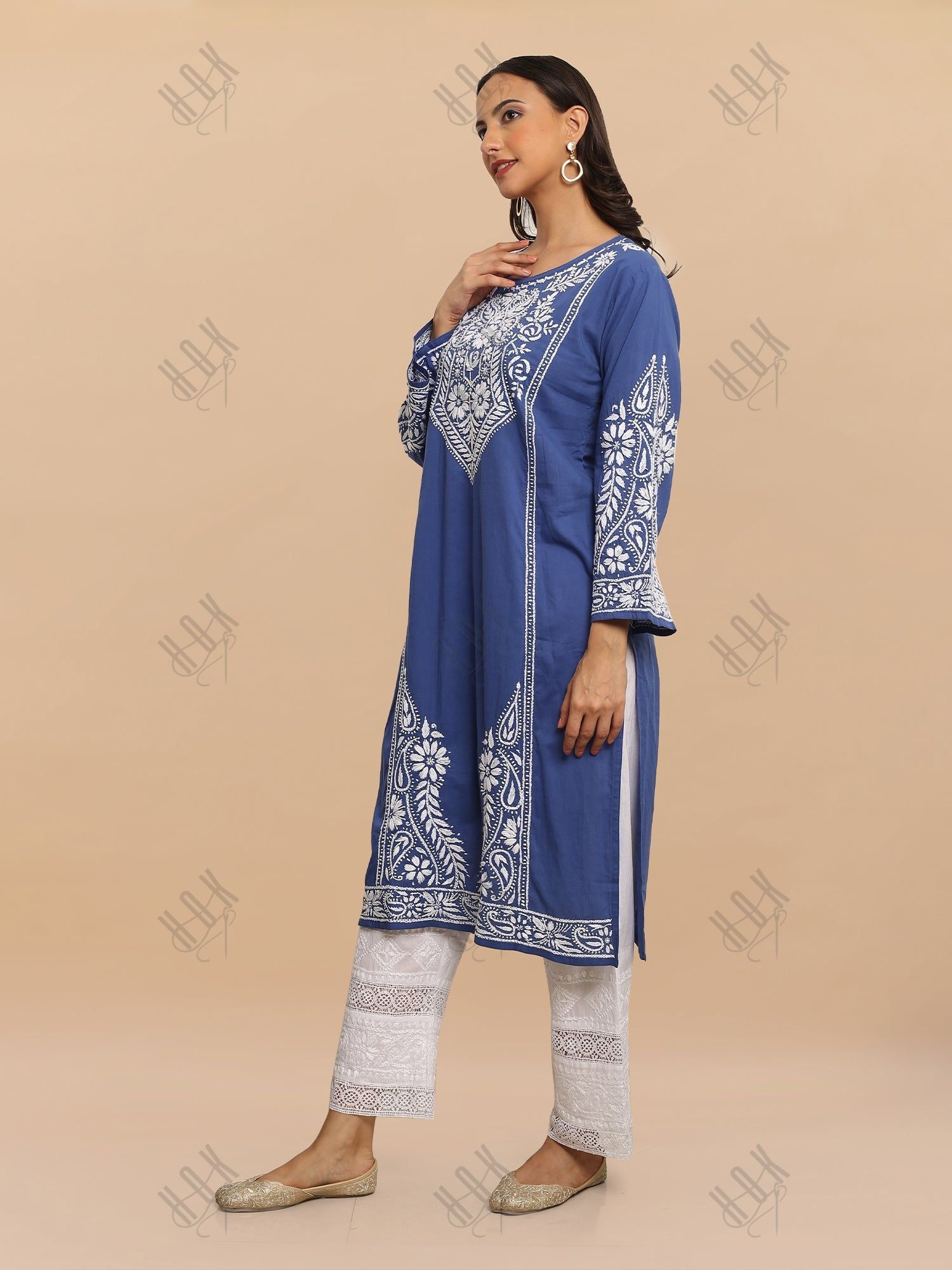 Saba Chikankari Kurti in Cambric Cotton - Blue