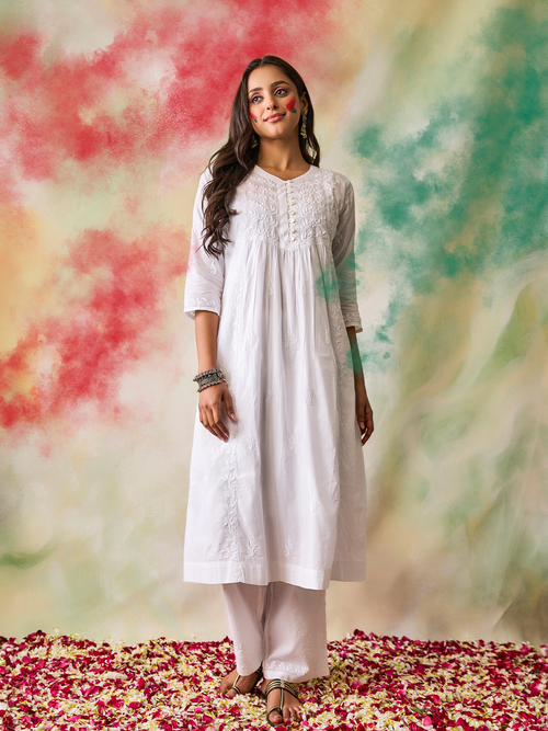 Buy Designer Rayon Kurti Pant Set With Dupatta. Attractive Suit has long  Chunni along with Bottomwear and Embroidered Kurti. Best Fit for Festive  (Large) at